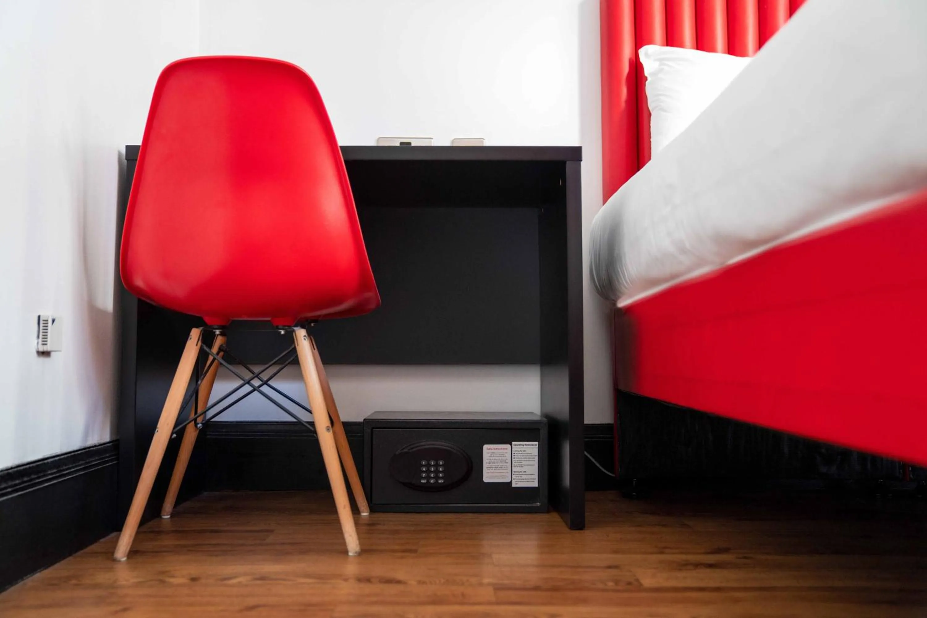 Bedroom in easyHotel Newcastle