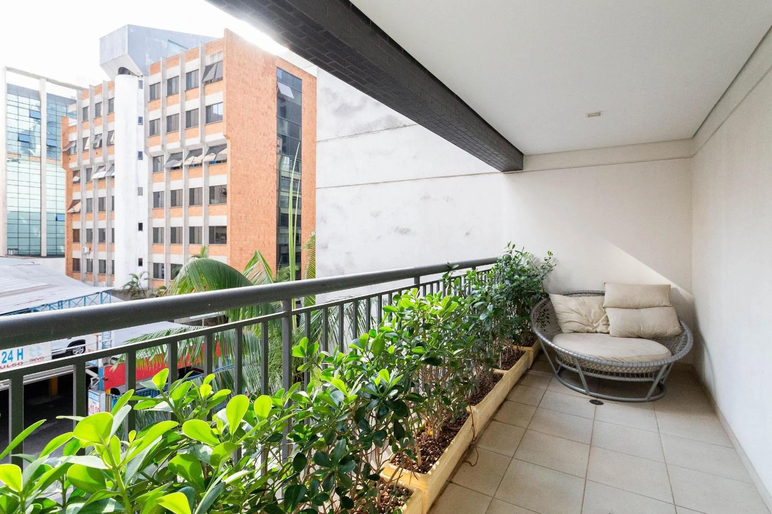 Day in Condomínio Setin Downtown Genebra - Studios por temporada