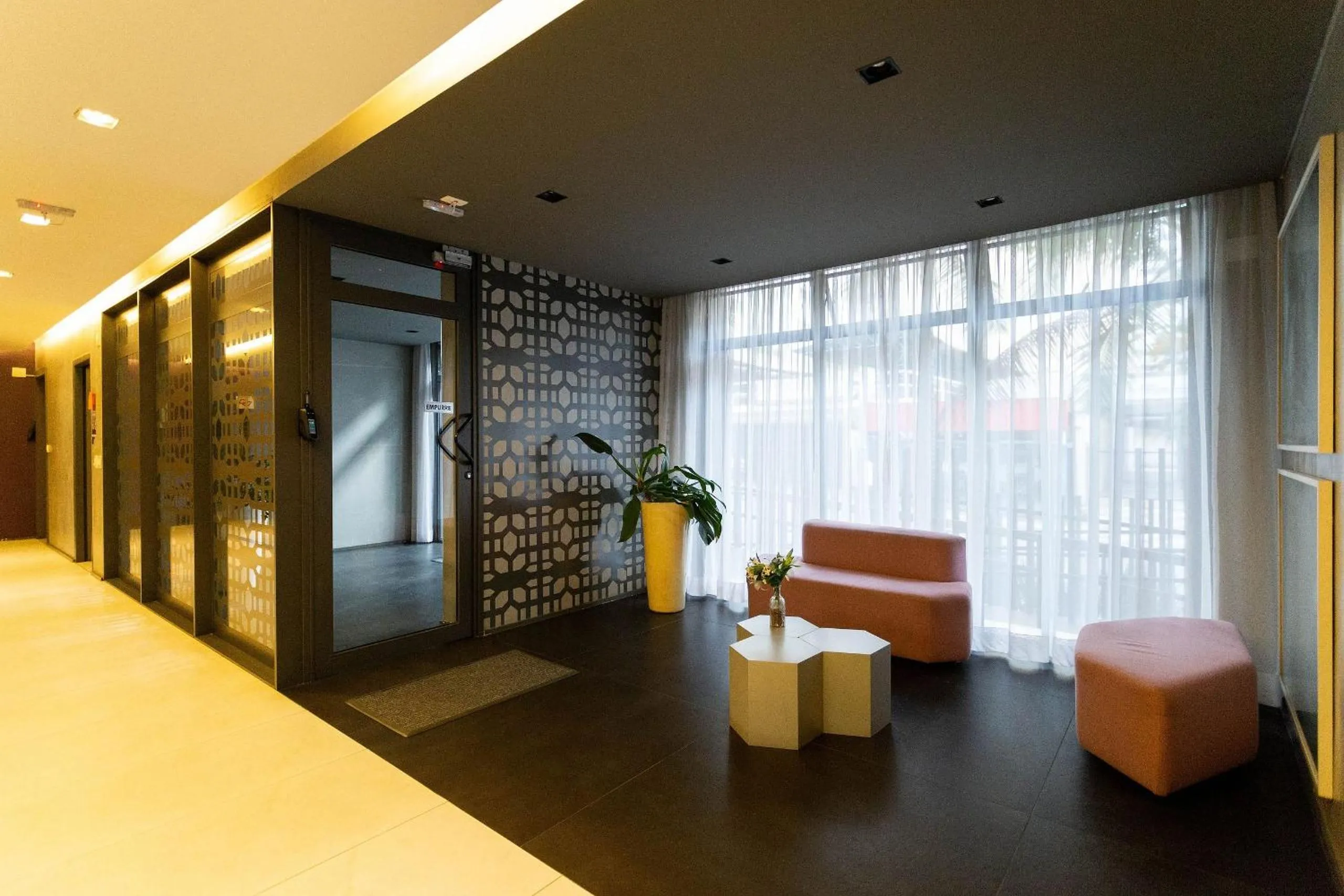 Lobby or reception in Condomínio Setin Downtown Genebra - Studios por temporada