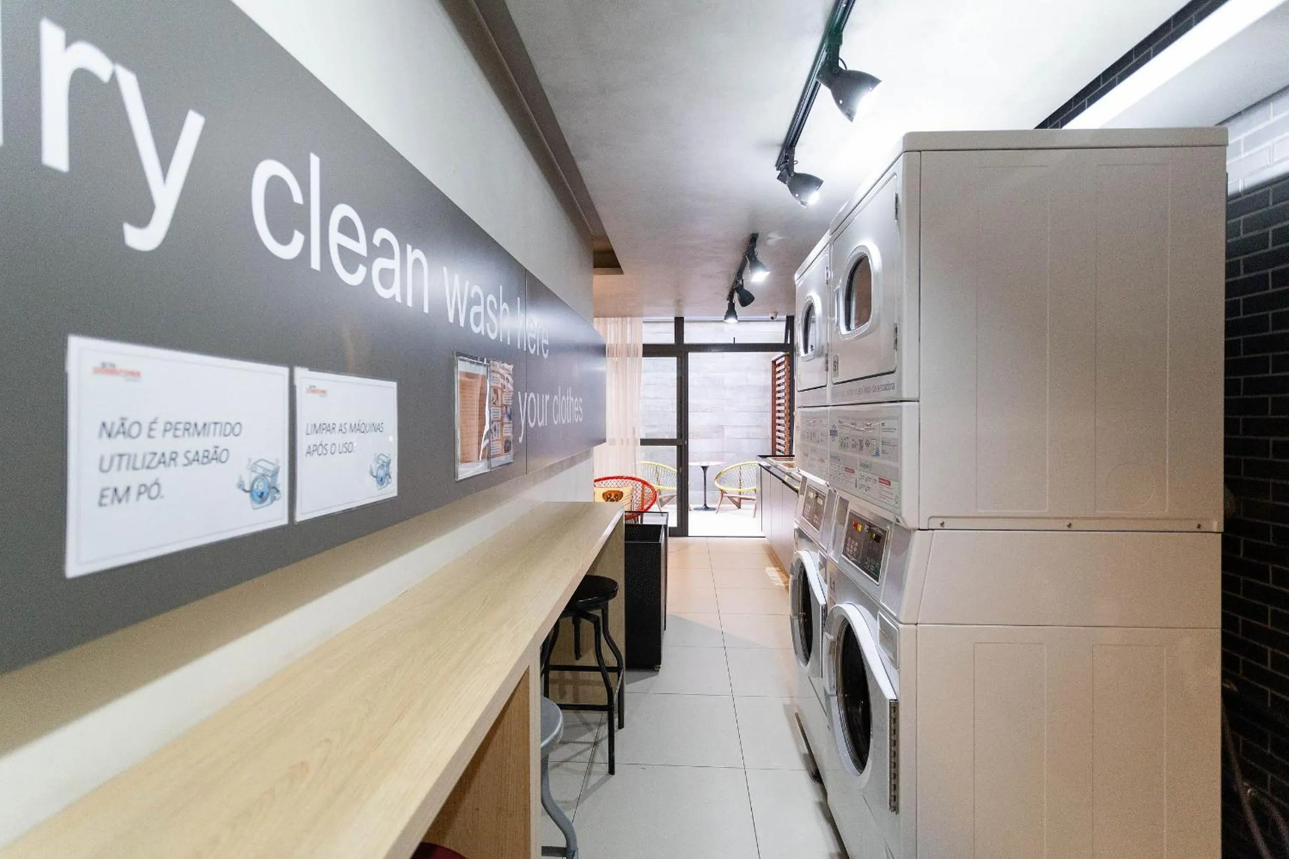 laundry in Condomínio Setin Downtown Genebra - Studios por temporada