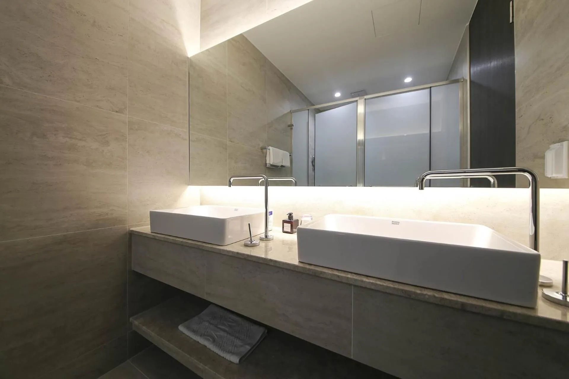 H Avenue Hotel Sangmu Branch