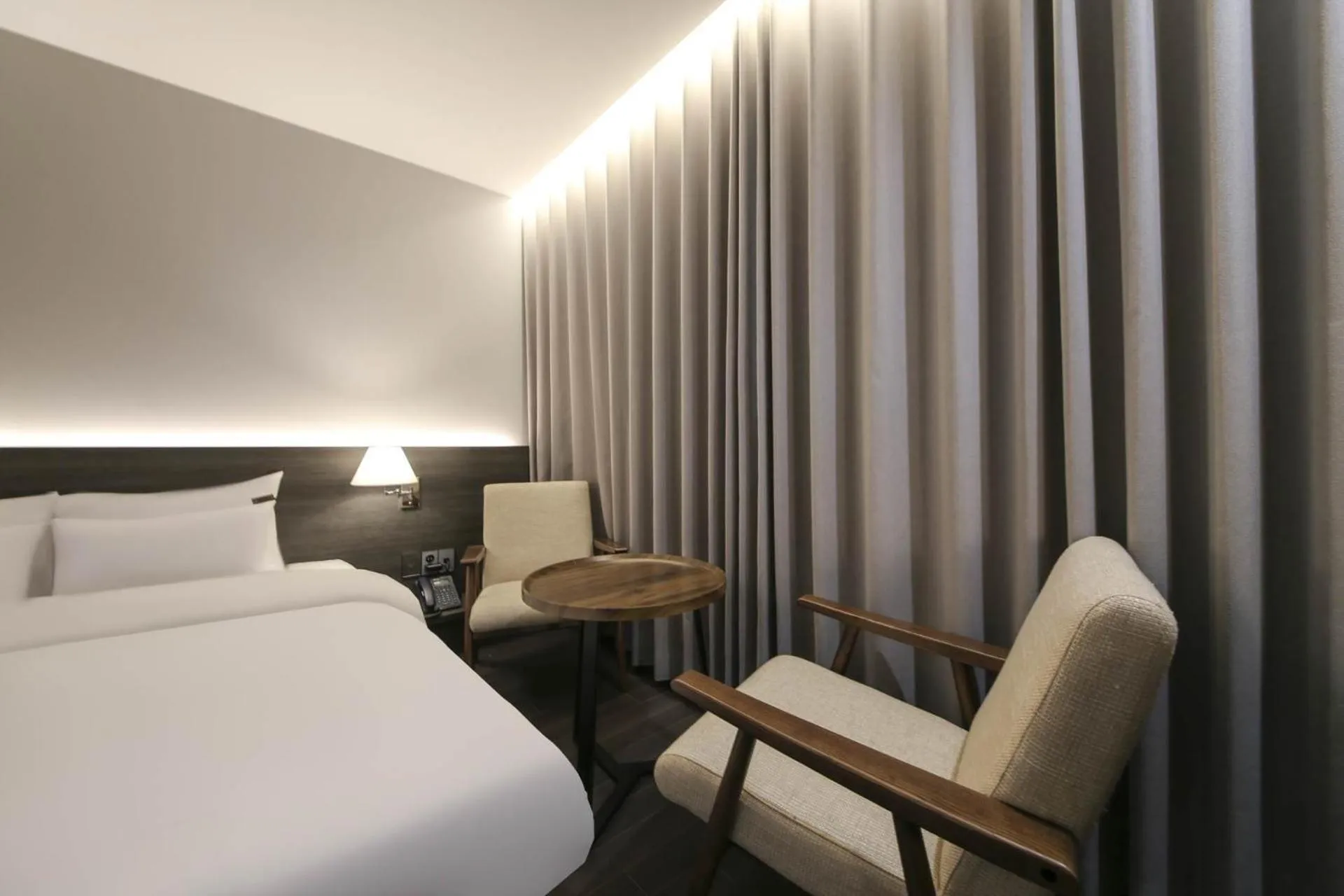 Bed in H Avenue Hotel Sangmu Branch