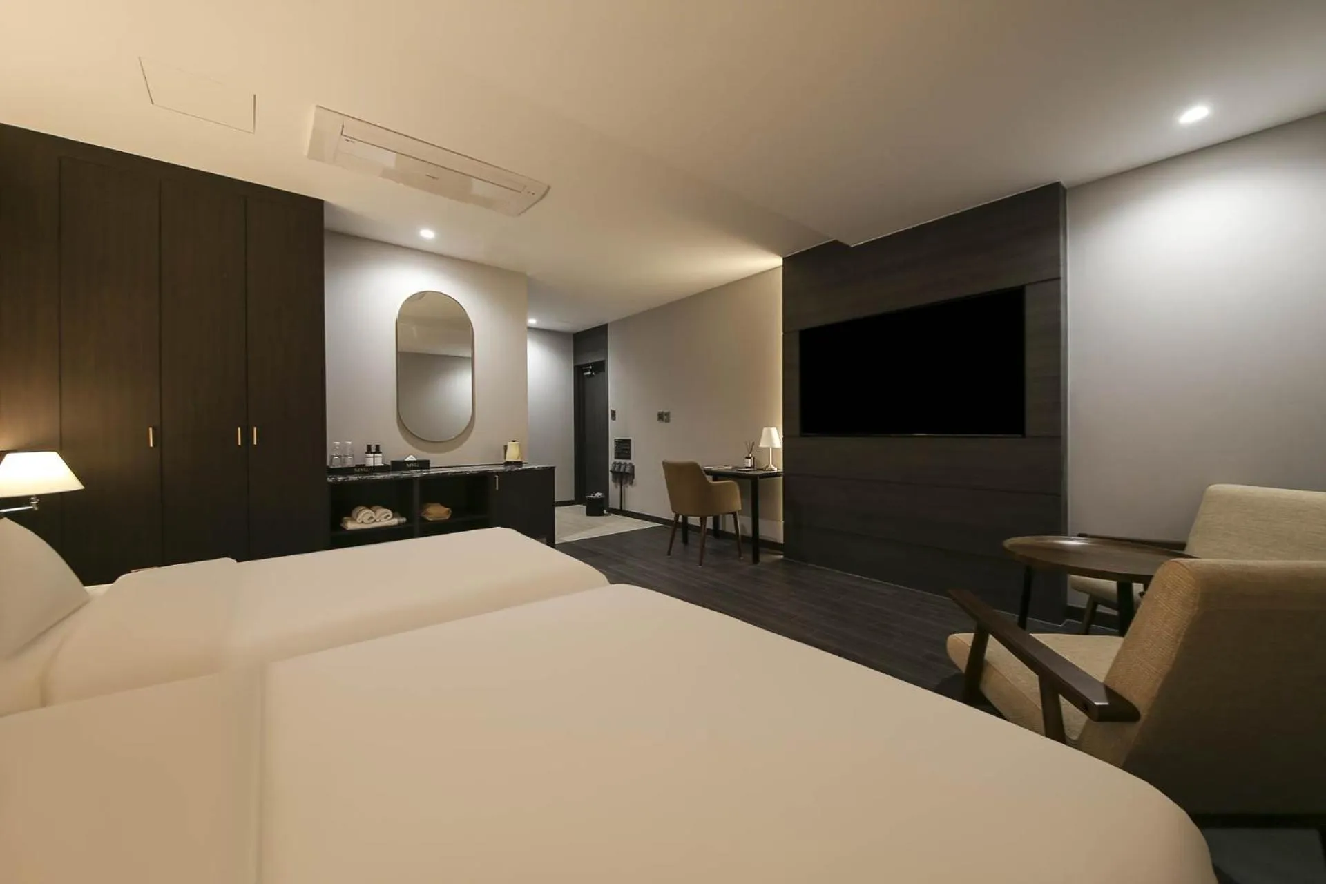 Bed in H Avenue Hotel Sangmu Branch