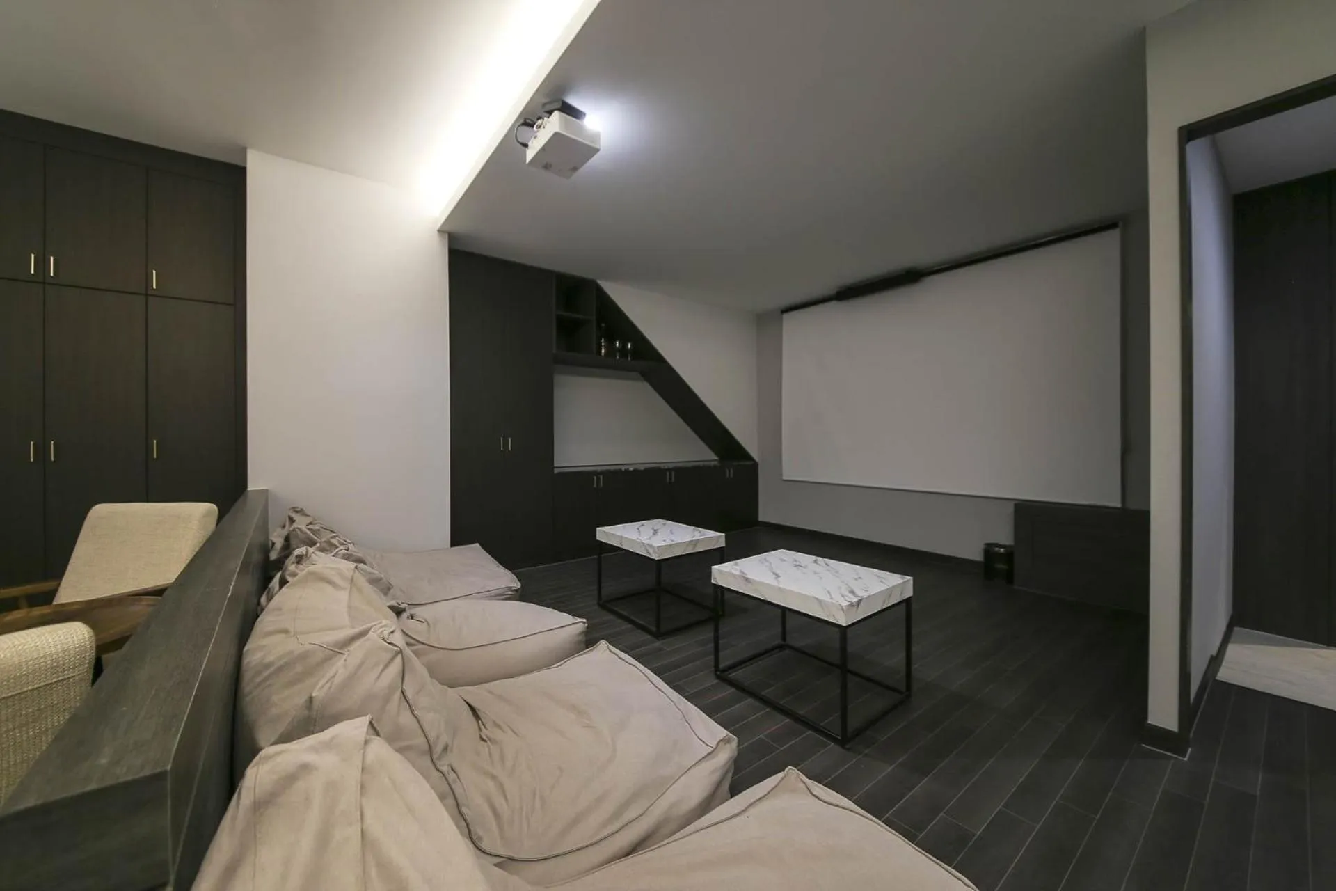 Bed in H Avenue Hotel Sangmu Branch