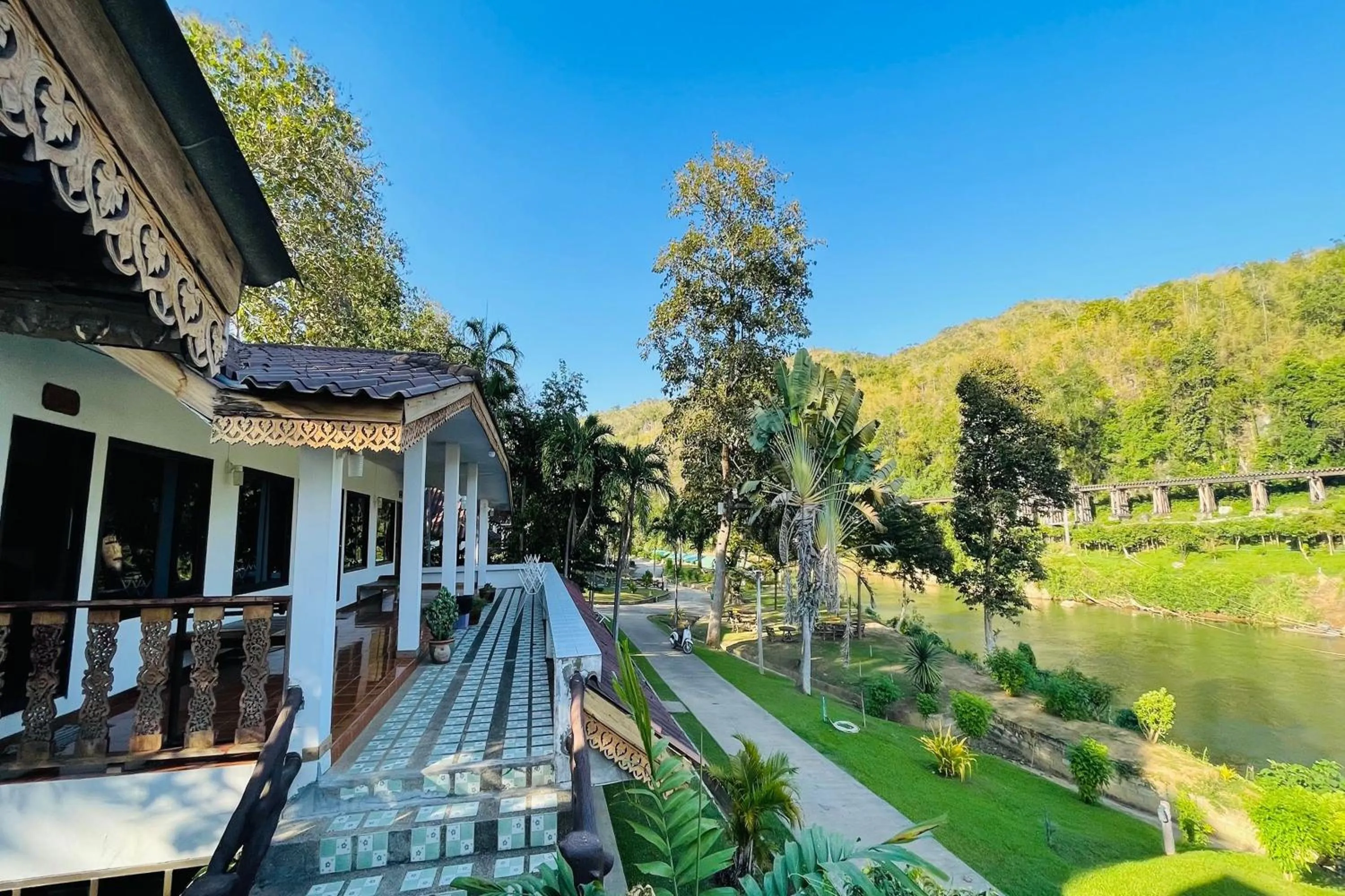 Property building in Baan Rim Kwai Paerimnam Resort