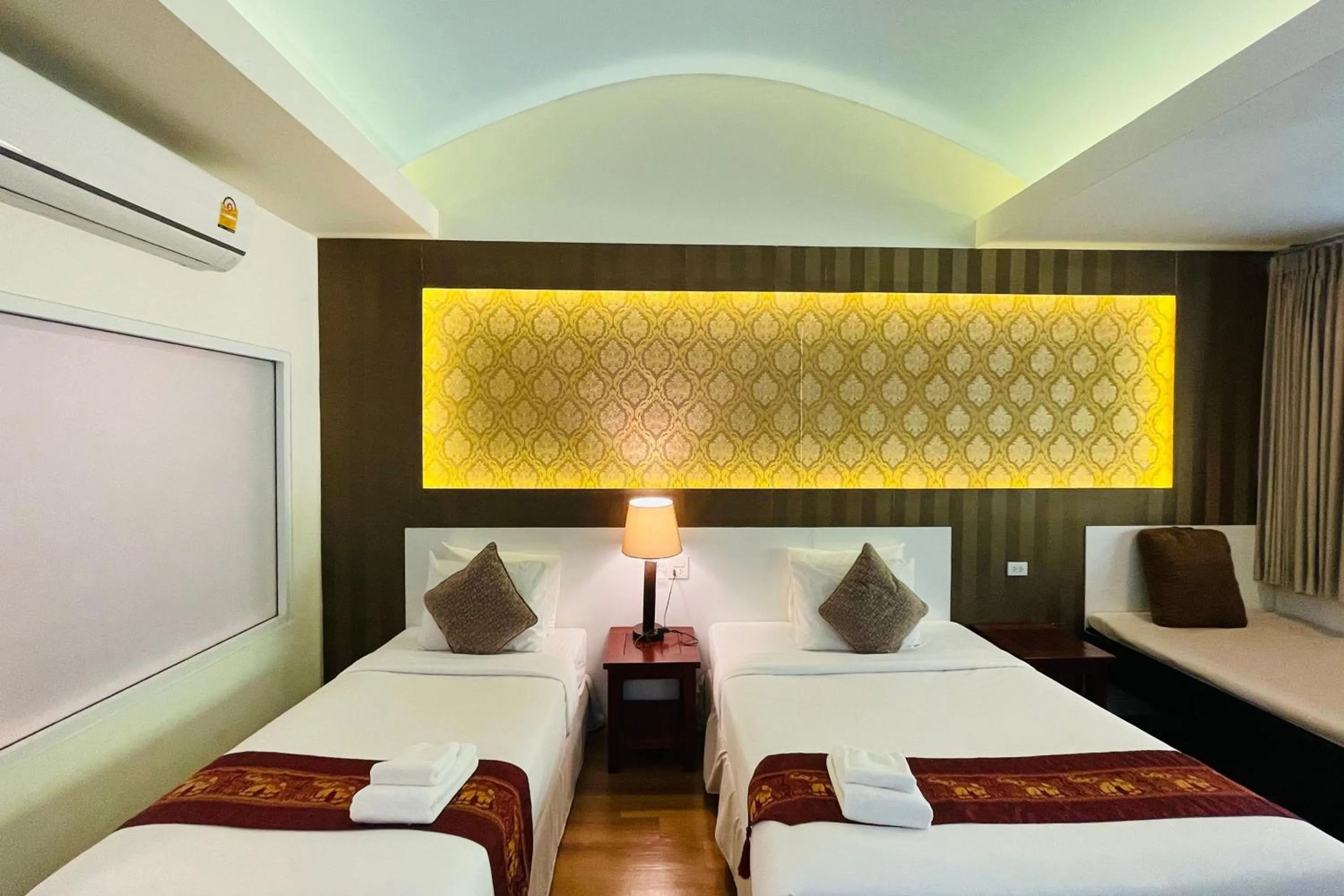 Bedroom, Bed in Baan Rim Kwai Paerimnam Resort