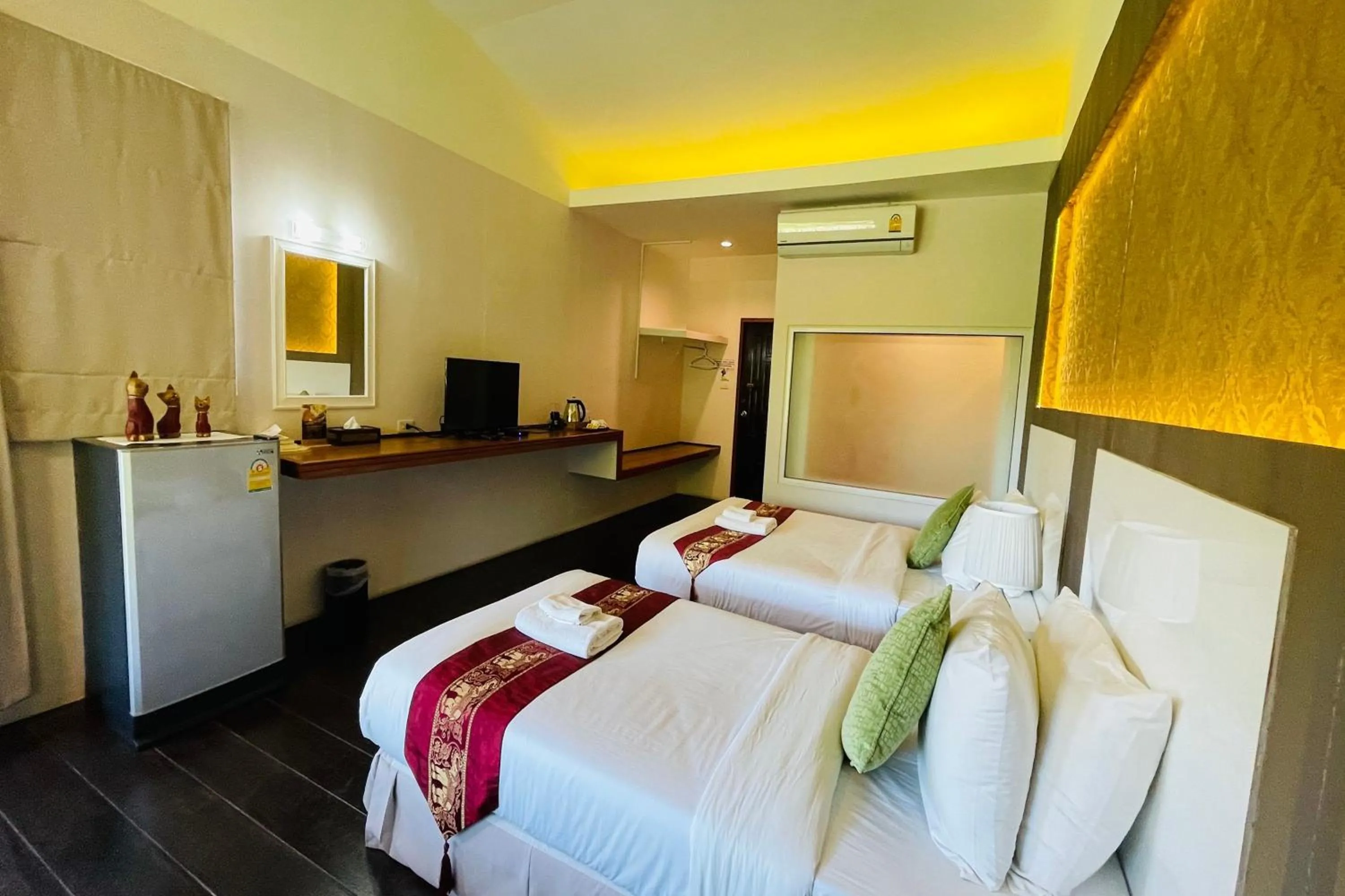 Bedroom, Bed in Baan Rim Kwai Paerimnam Resort