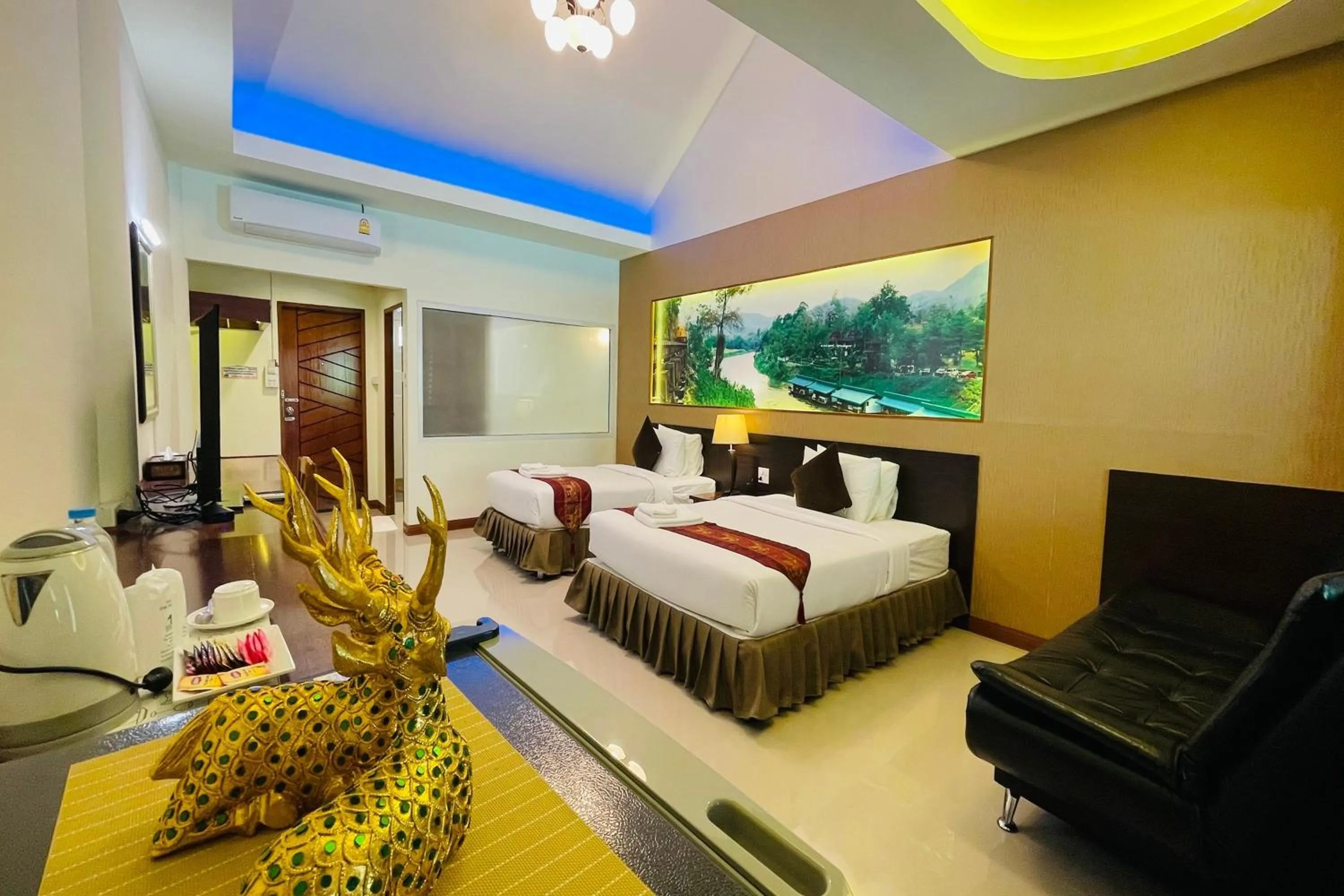 Bed in Baan Rim Kwai Paerimnam Resort