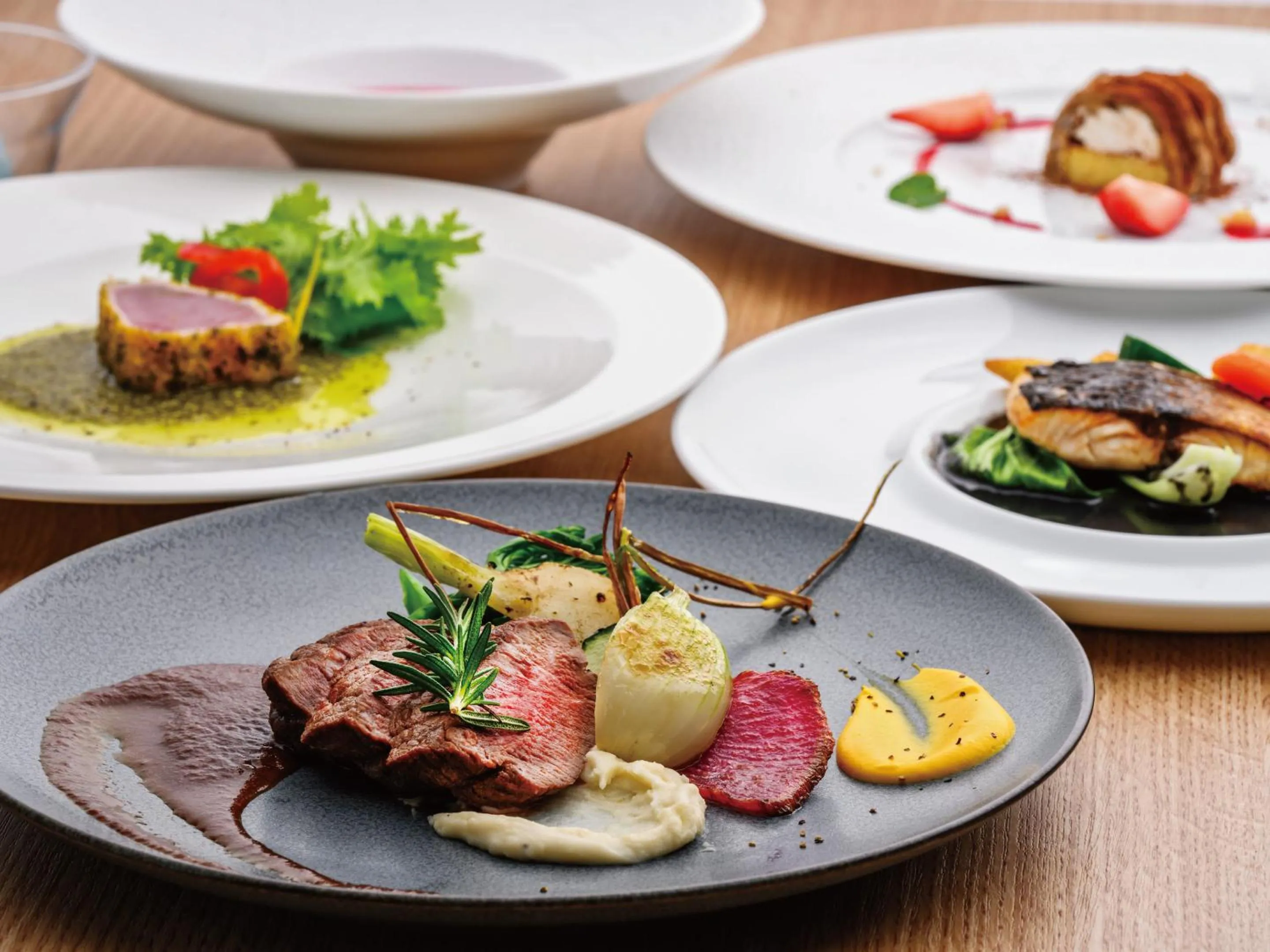 Restaurant/places to eat in Pool Villa Kouri Island by Coldio Smart Resort