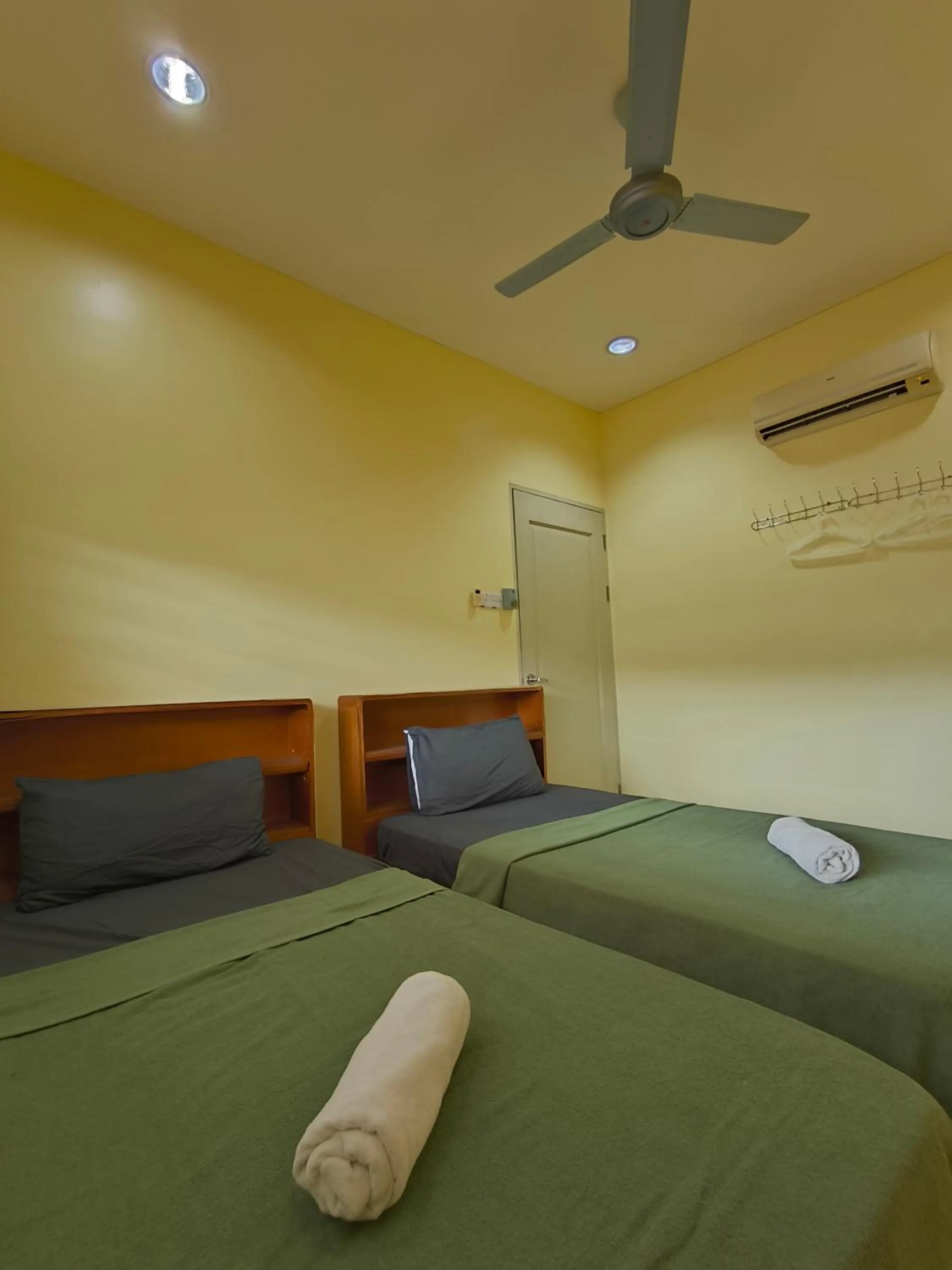 Bed in Natol Homestay - Moyan Batu Kawa