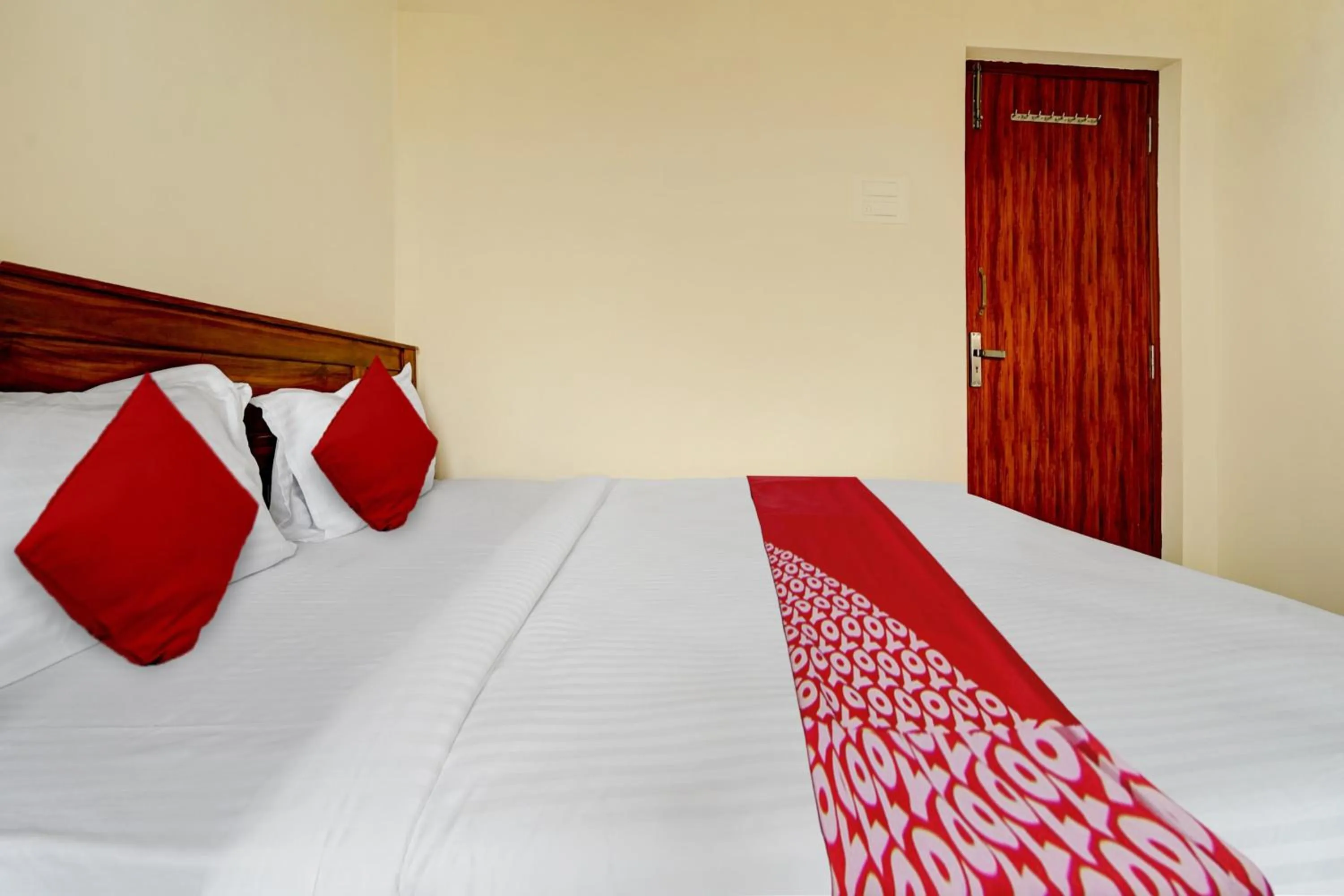 Bedroom in Hotel O MM Home Stays