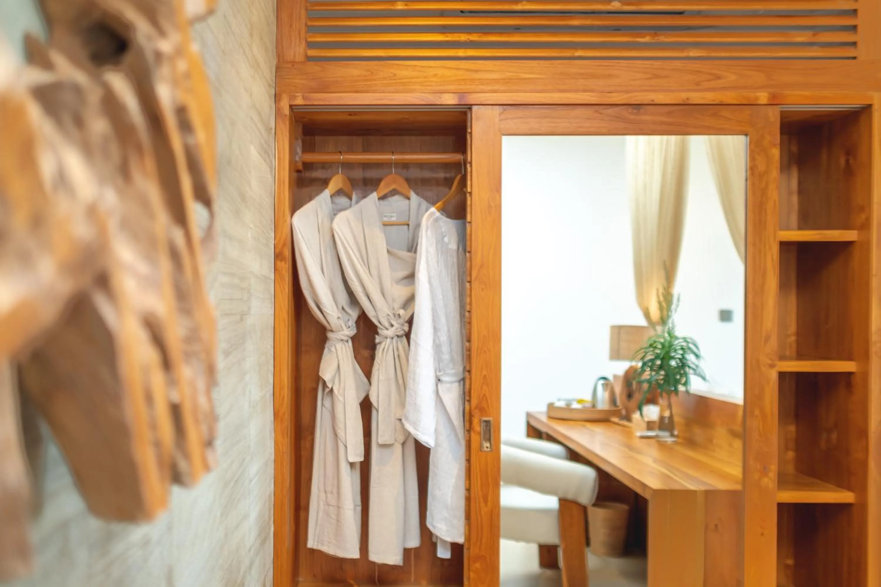 wardrobe in Villa Kaliente