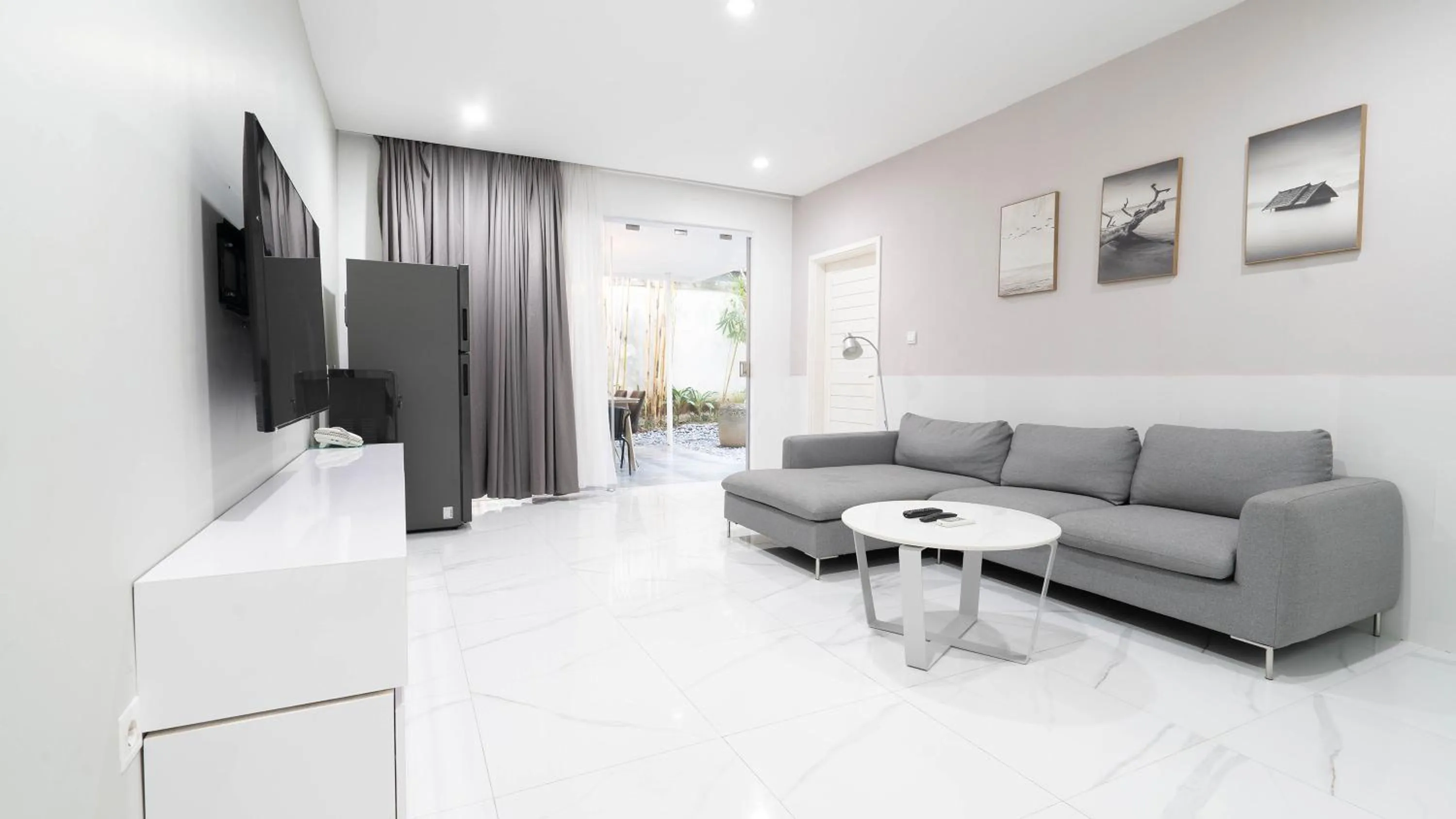 Living room in Cozy Stay Bali by ARM Hospitality