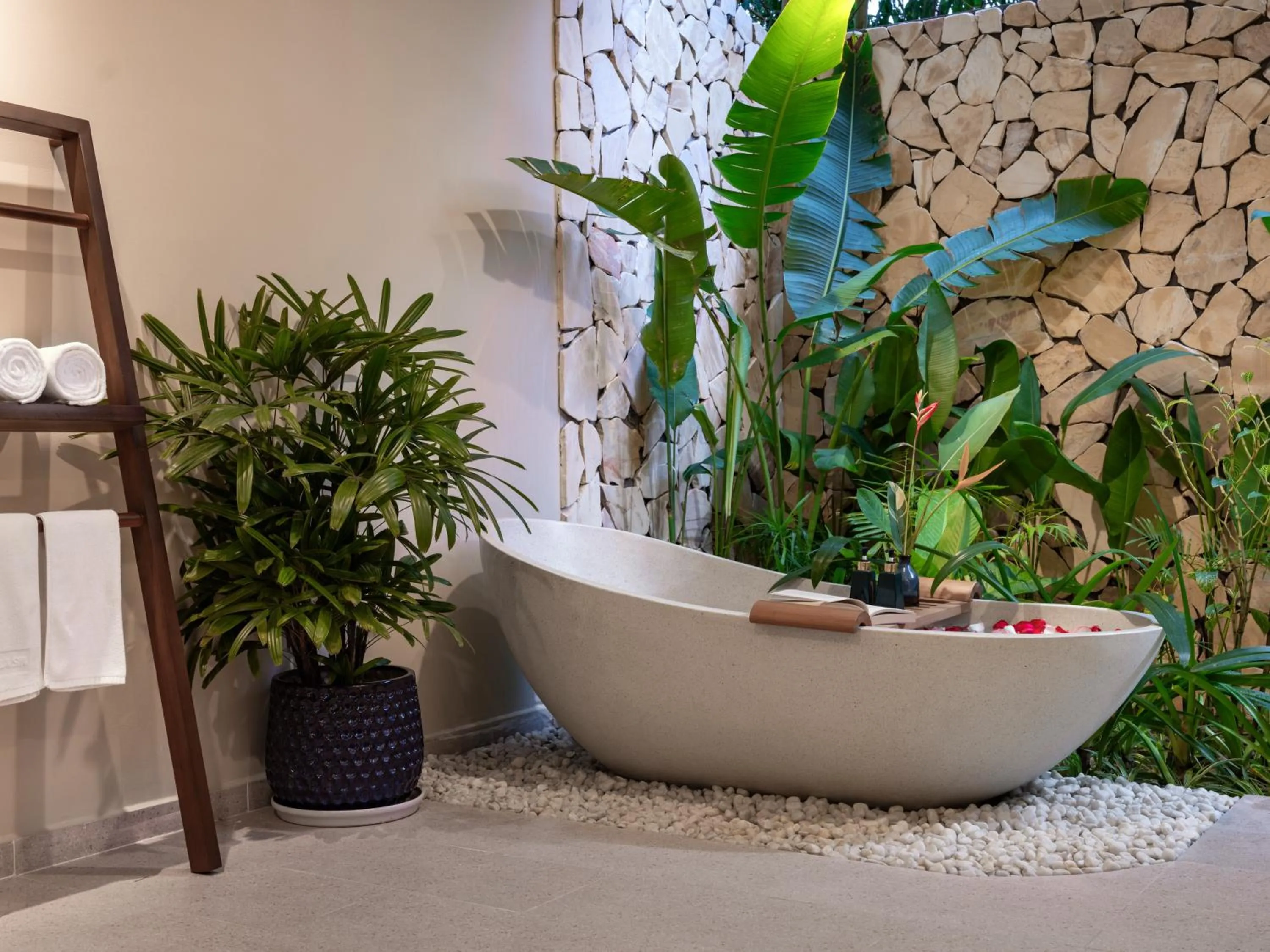 Bathroom in Sen Retreat Hoi An