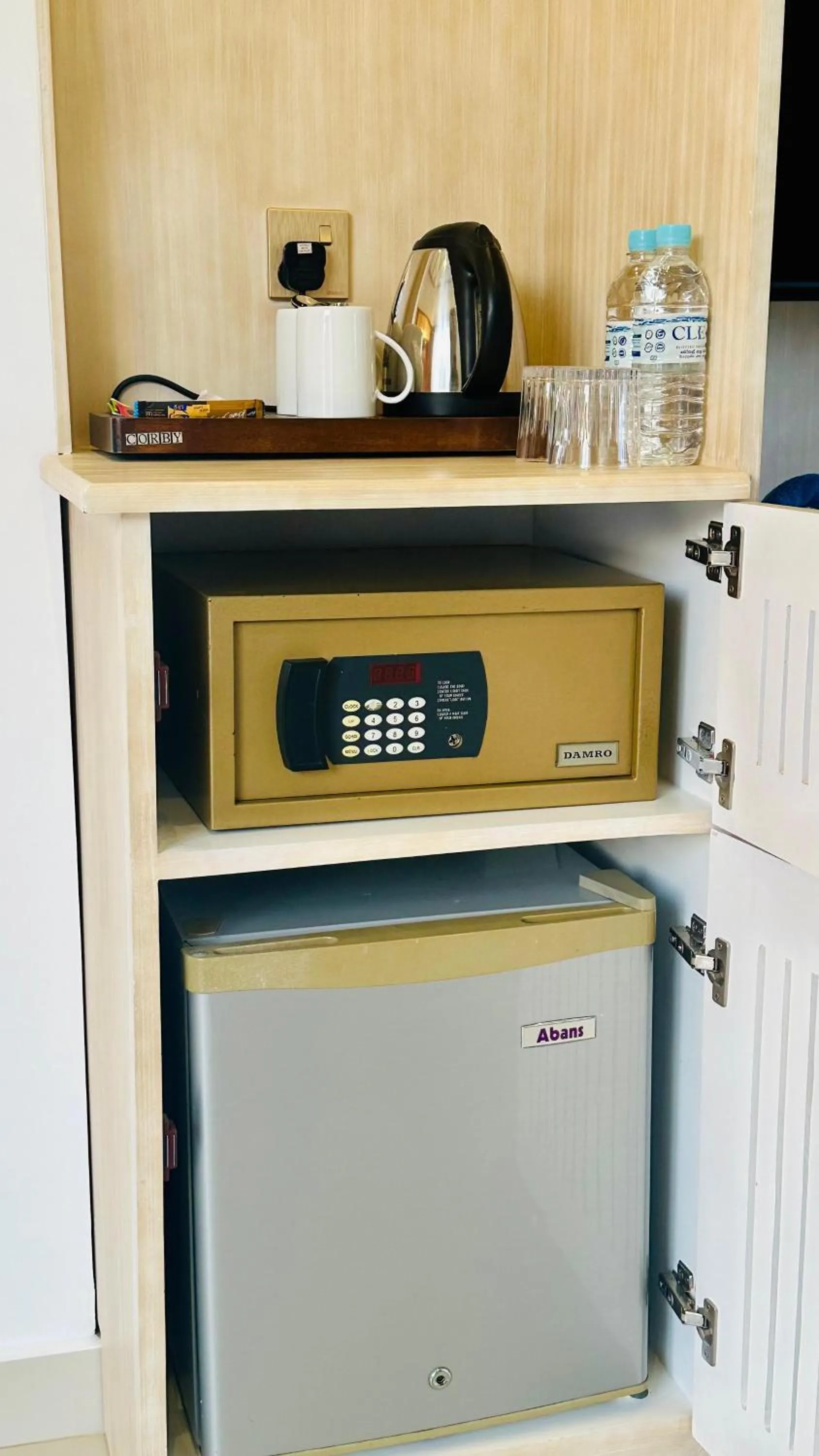 Coffee/tea facilities in The Waves Unawatuna