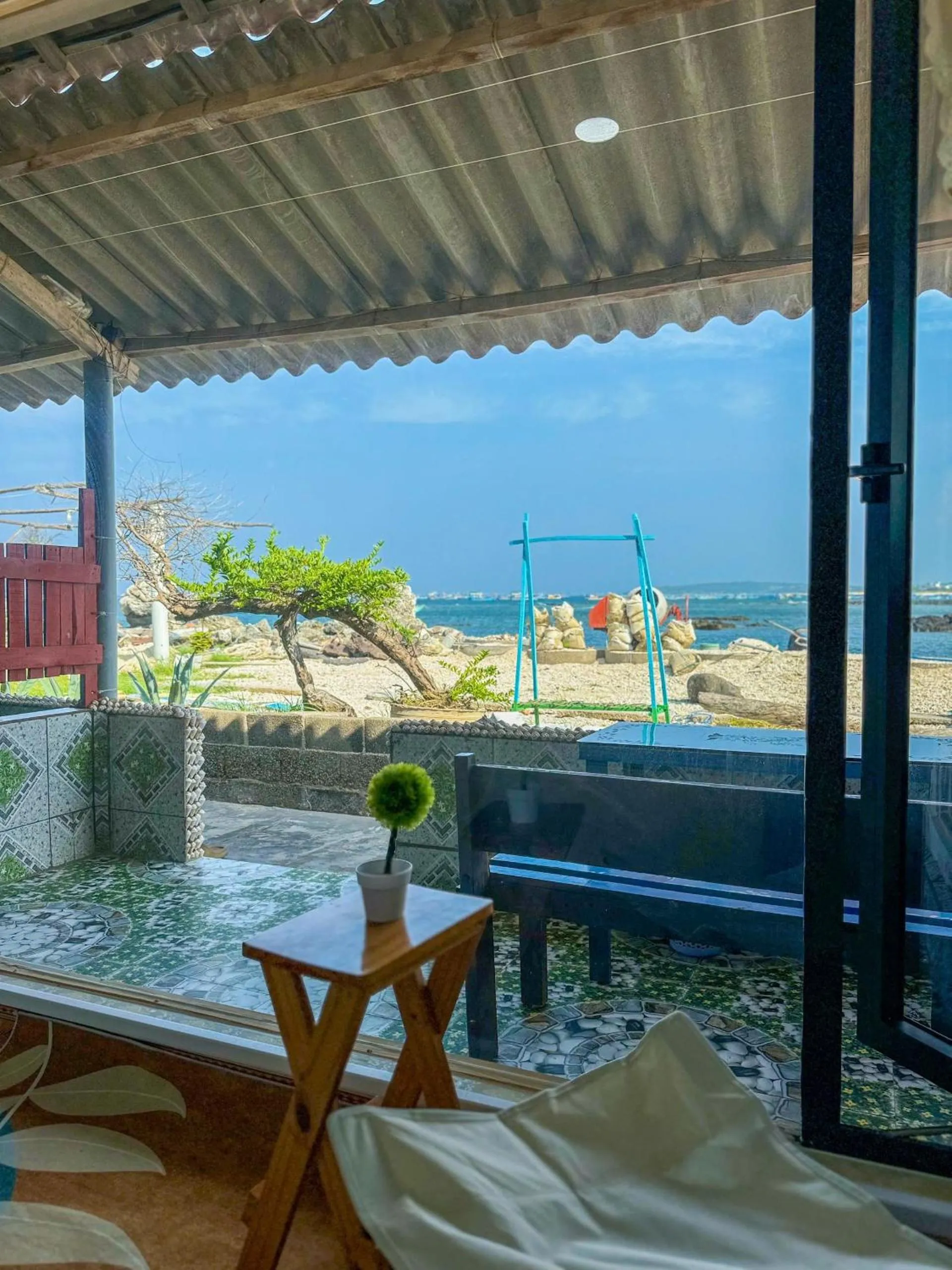 Off site in Long Vĩ hotel - đảo Phú Quý