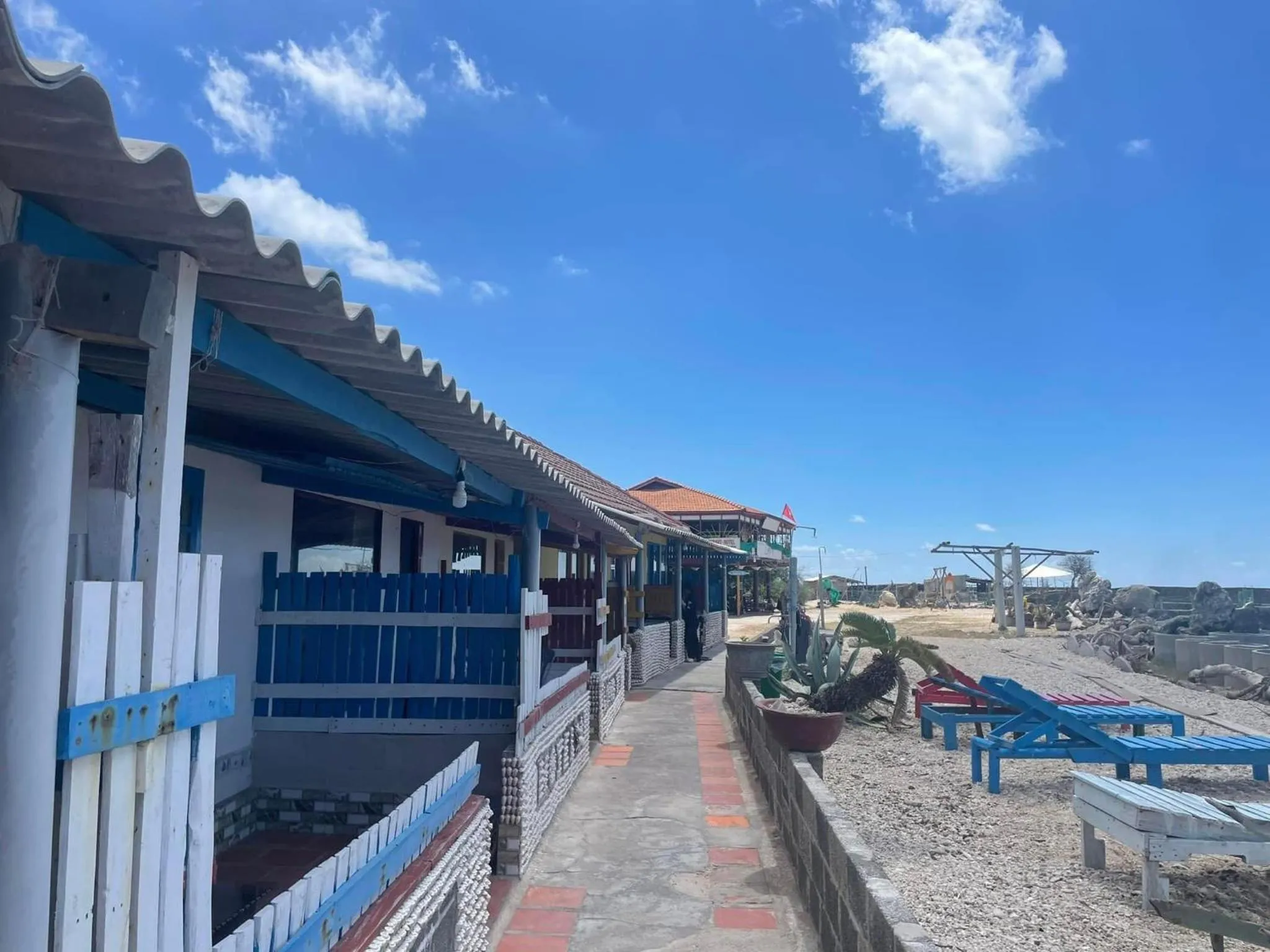 Natural landscape in Long Vĩ hotel - đảo Phú Quý