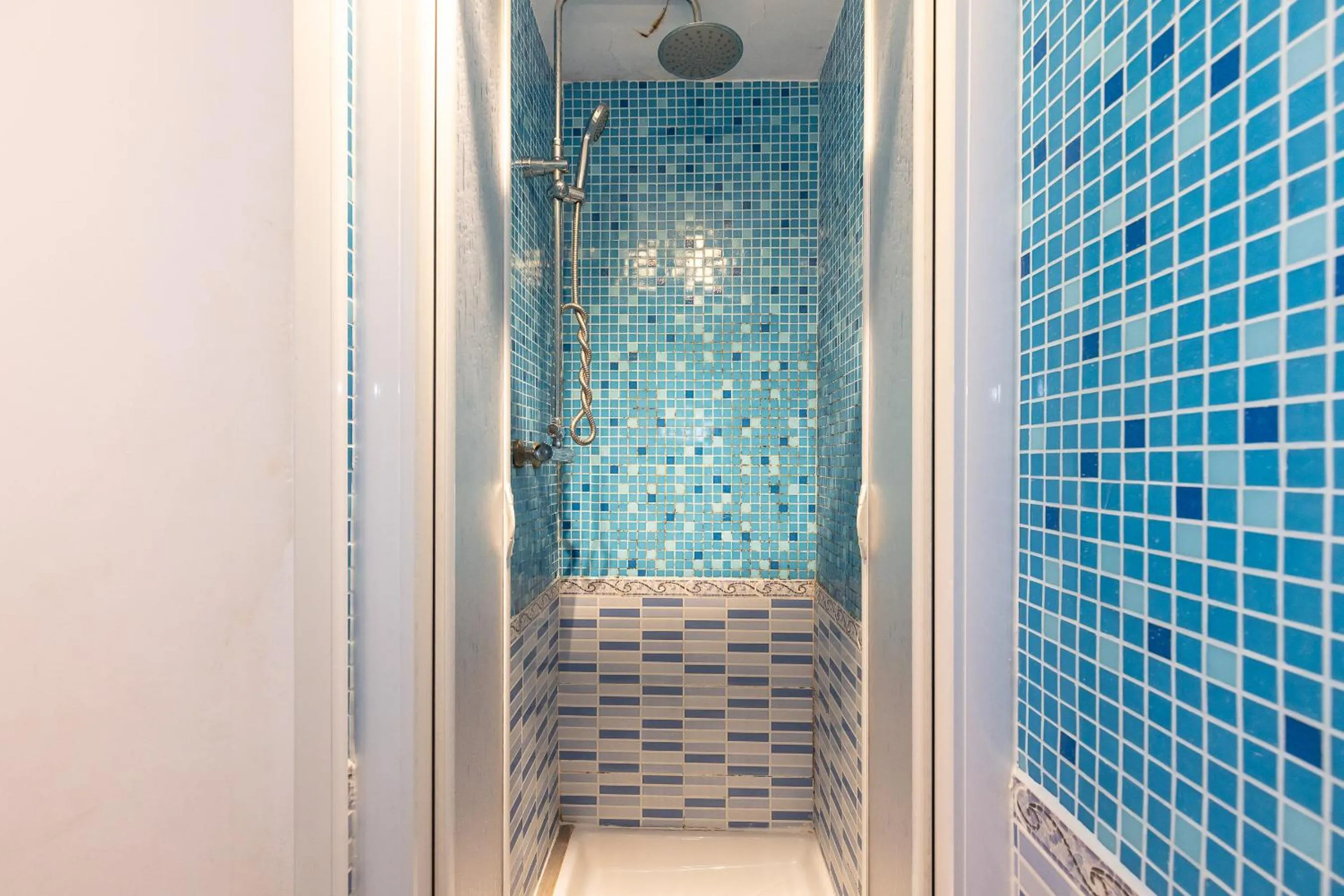 Bathroom in NEW TORRASSA Planet Costa Dorada