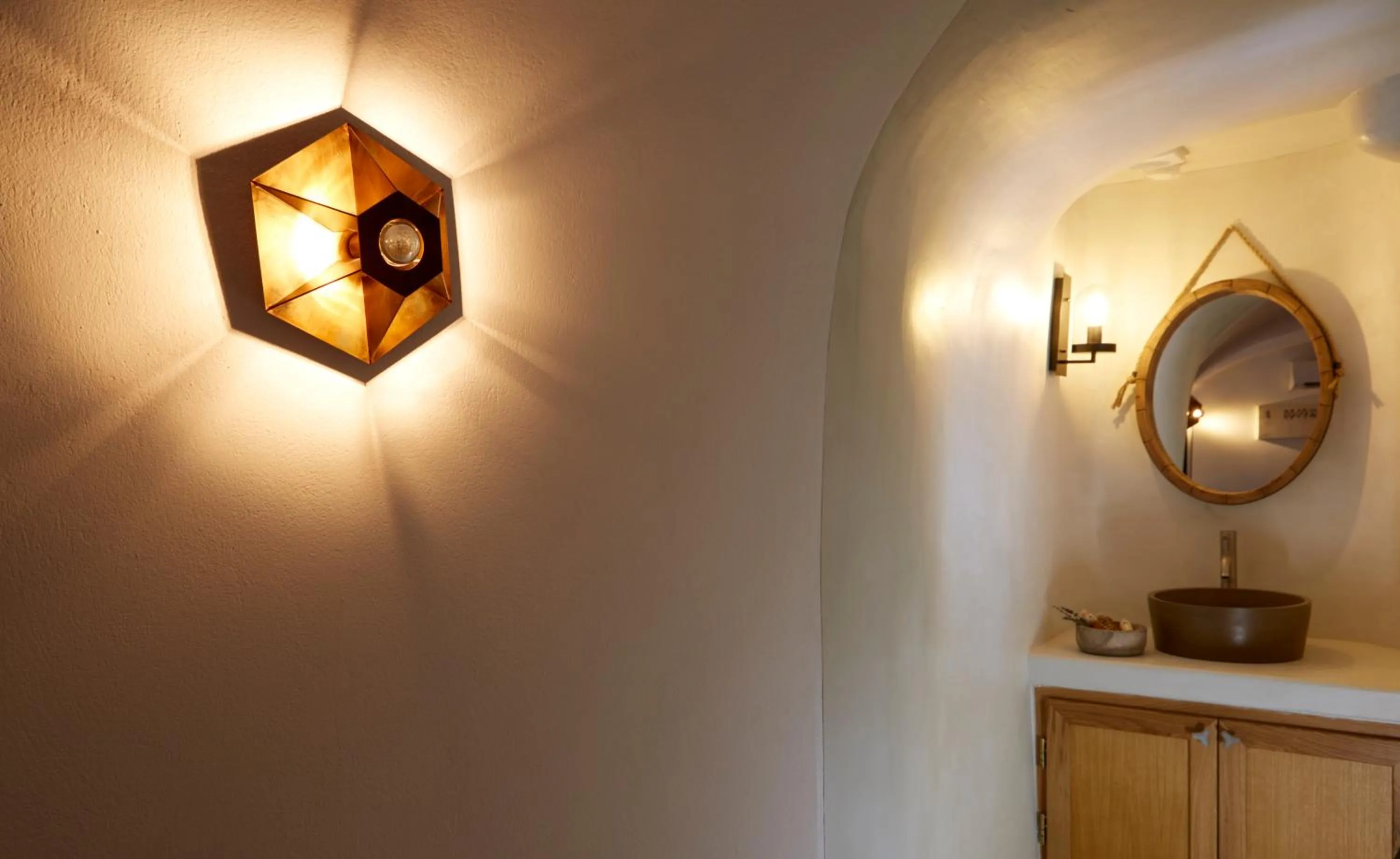 Bathroom in Yellow Orchid Cycladic House