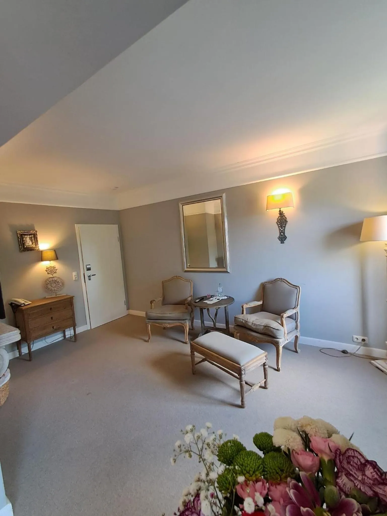 Seating area in Schloss Krugsdorf Golf & Hotel