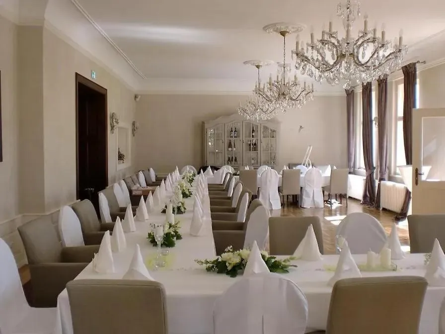 Restaurant/places to eat in Schloss Krugsdorf Golf & Hotel