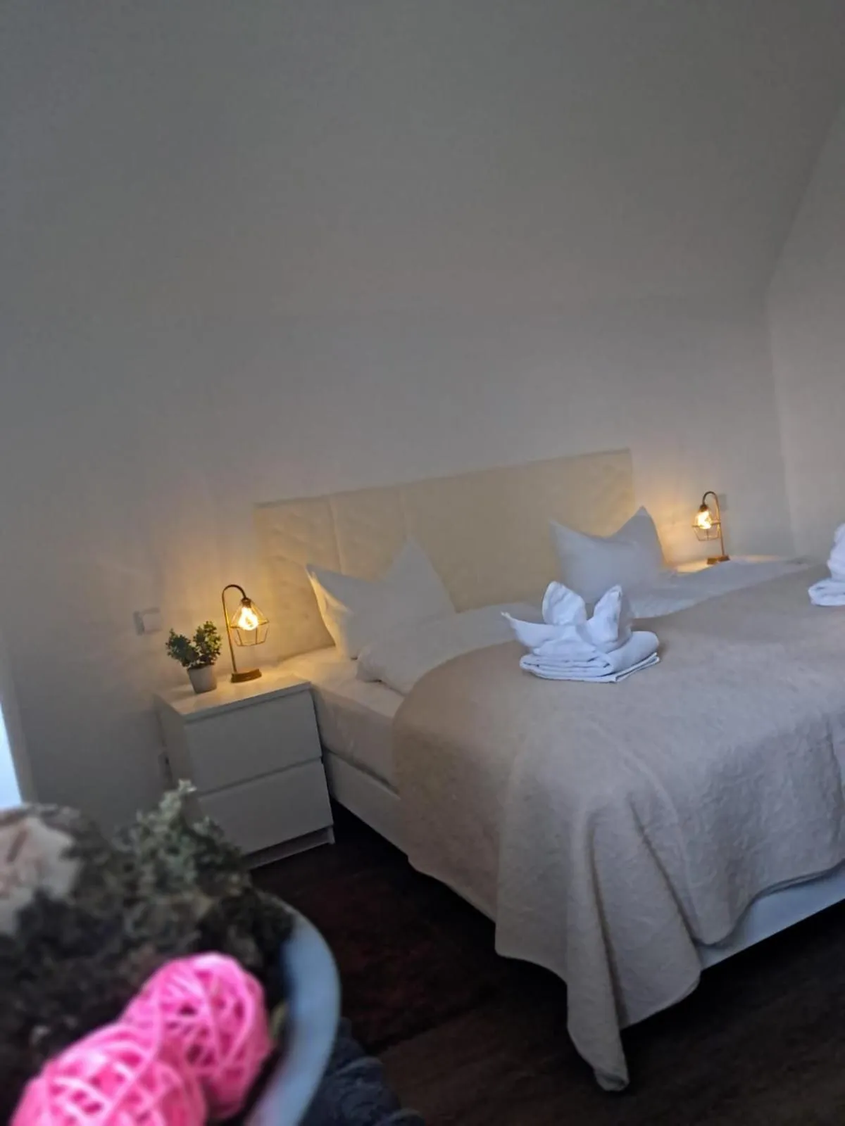 Photo of the whole room, Bed in Schloss Krugsdorf Golf & Hotel