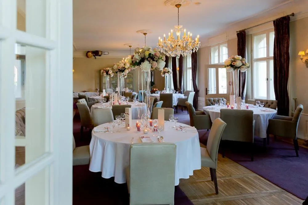 Restaurant/places to eat in Schloss Krugsdorf Golf & Hotel