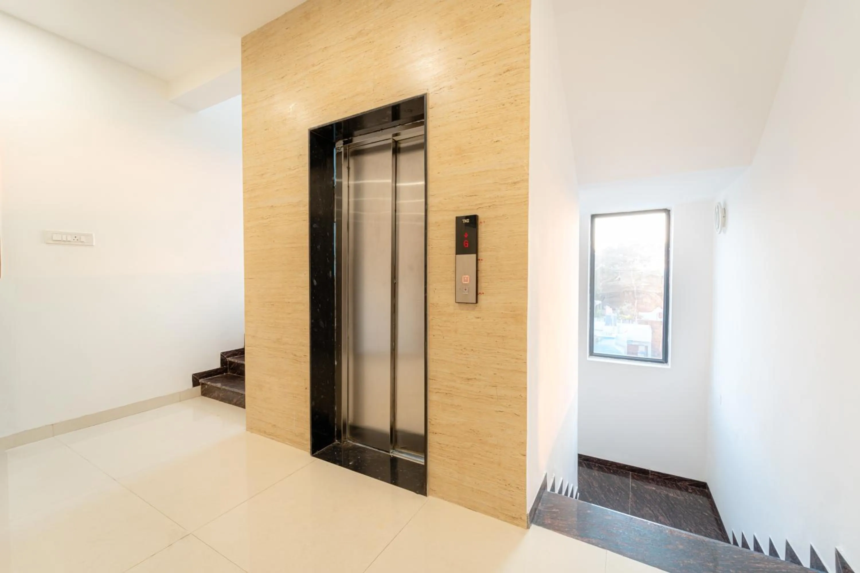elevator in Treebo Pure Earth Stay, Vijay Nagar
