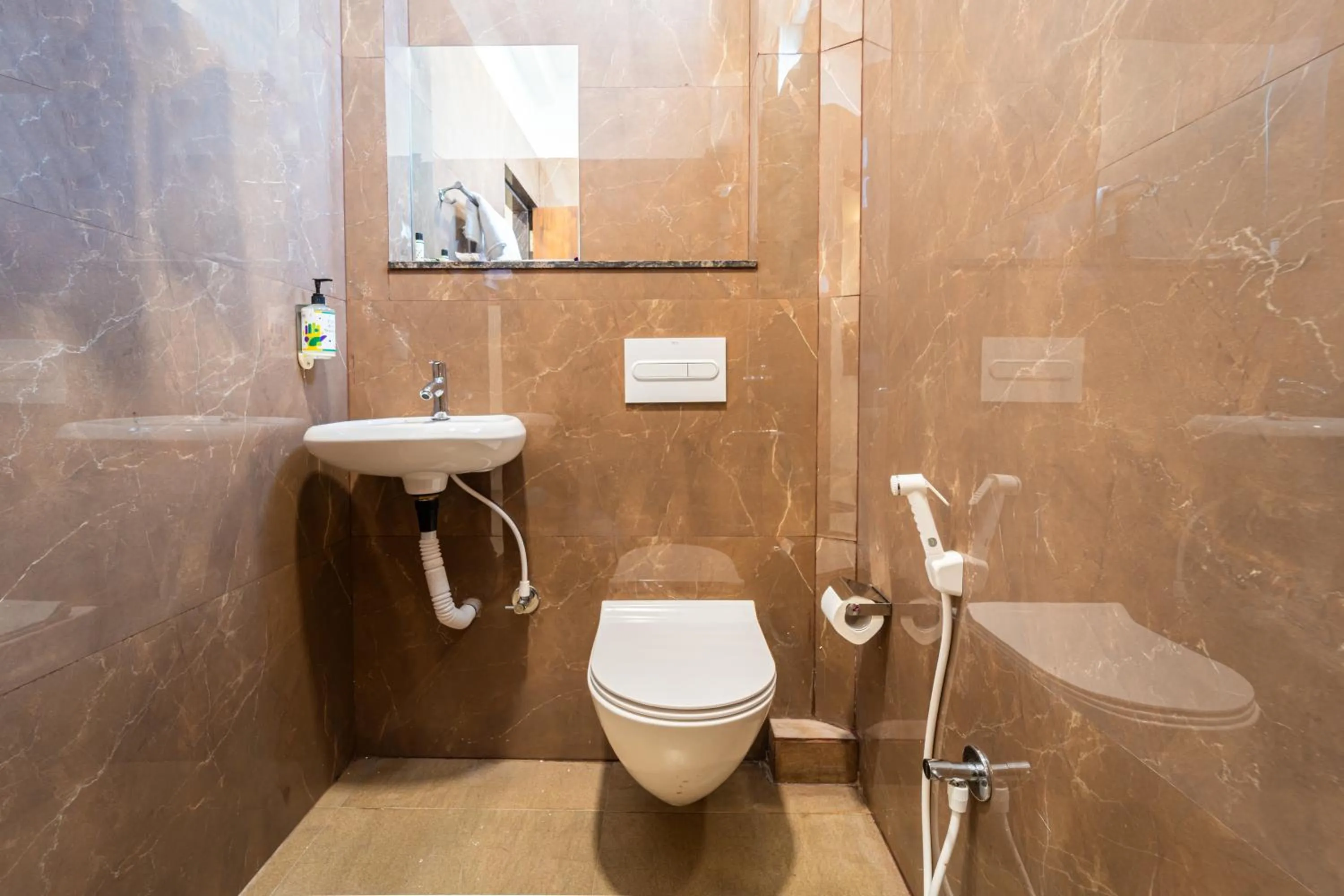 Bedroom in Treebo Pure Earth Stay, Vijay Nagar