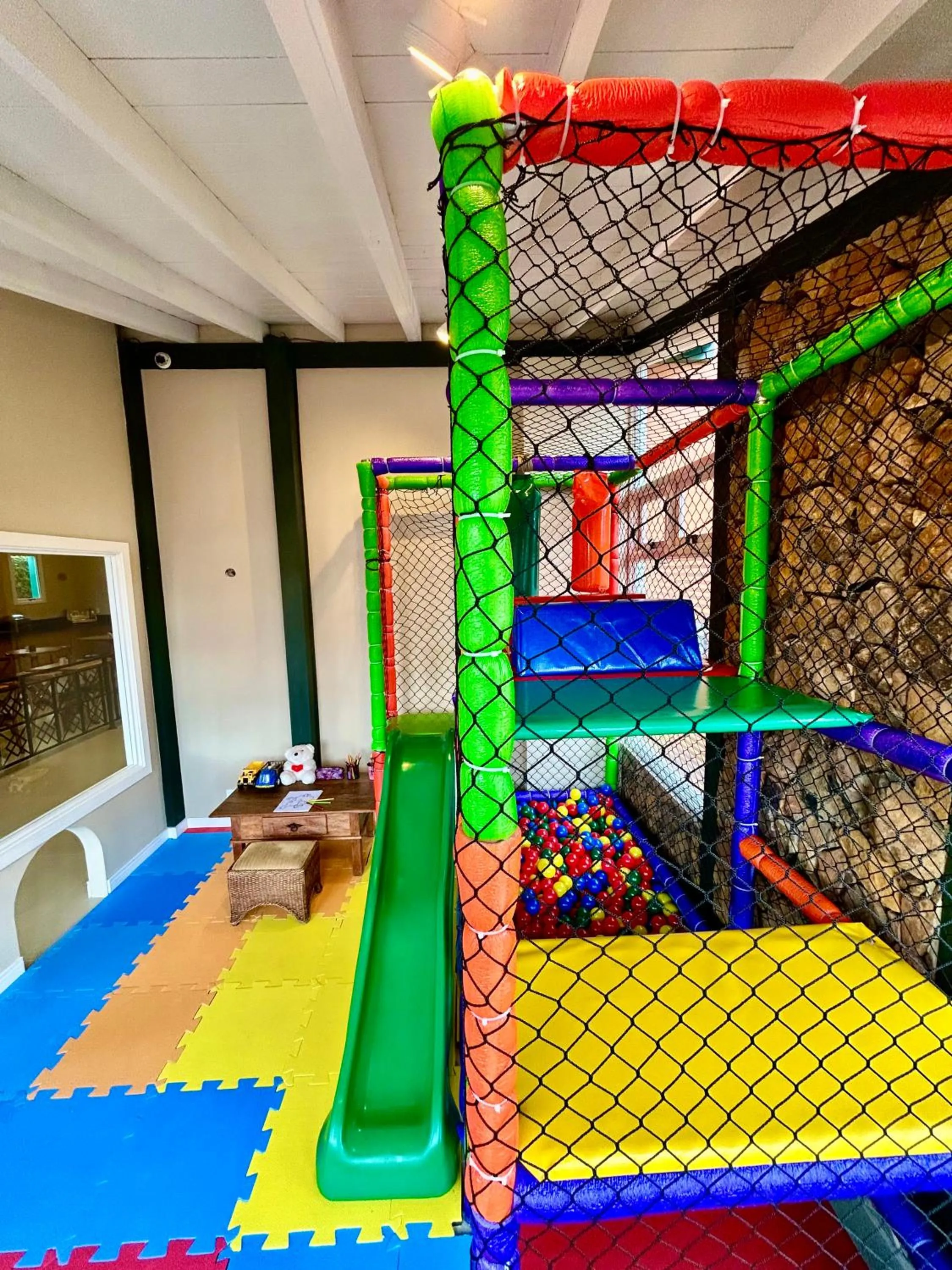 Children play ground in Pousada Stillo Gramado Via Serena