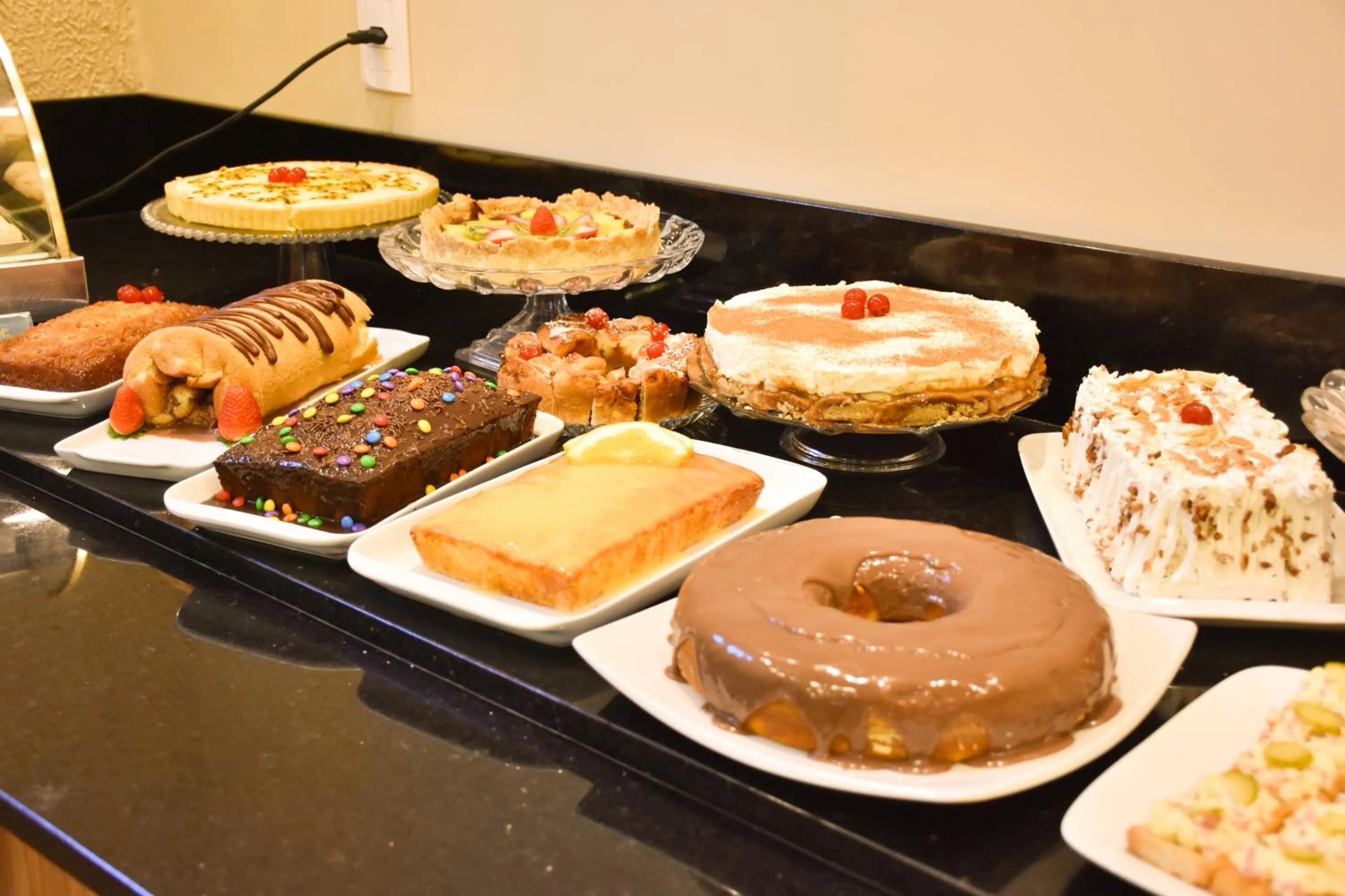 Breakfast in Pousada Stillo Gramado Via Serena