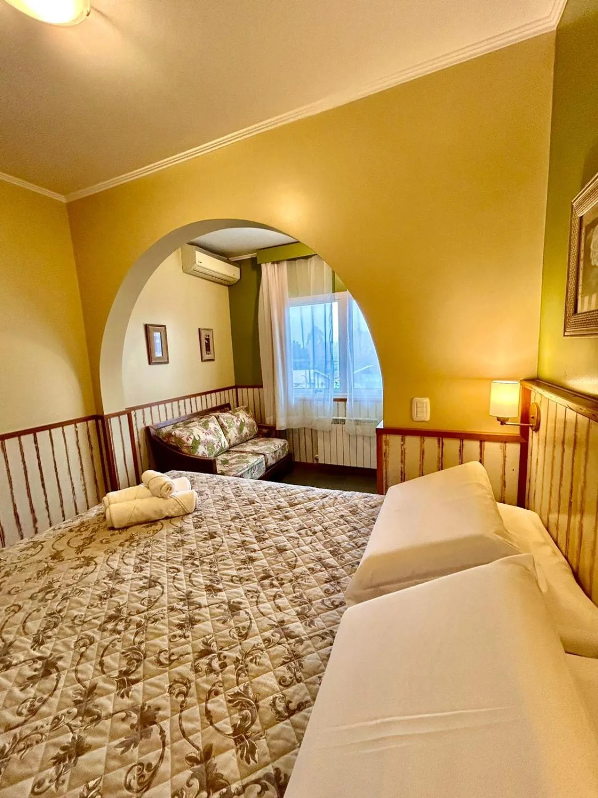 Bedroom, Bed in Pousada Stillo Gramado Via Serena