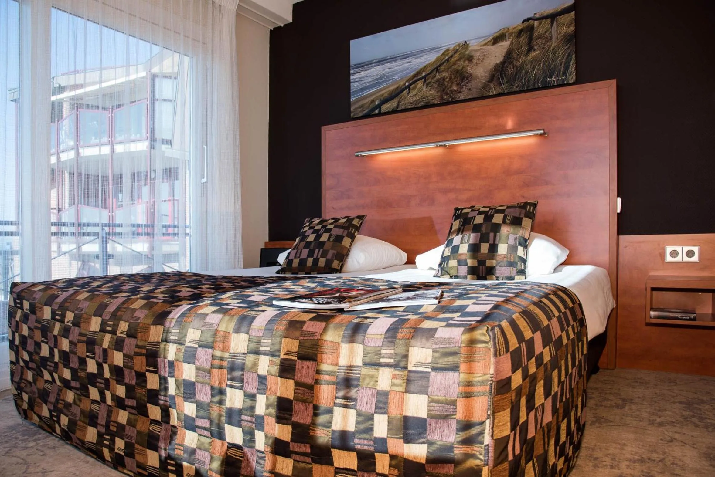 Photo of the whole room, Bed in Strandhotel de Vassy