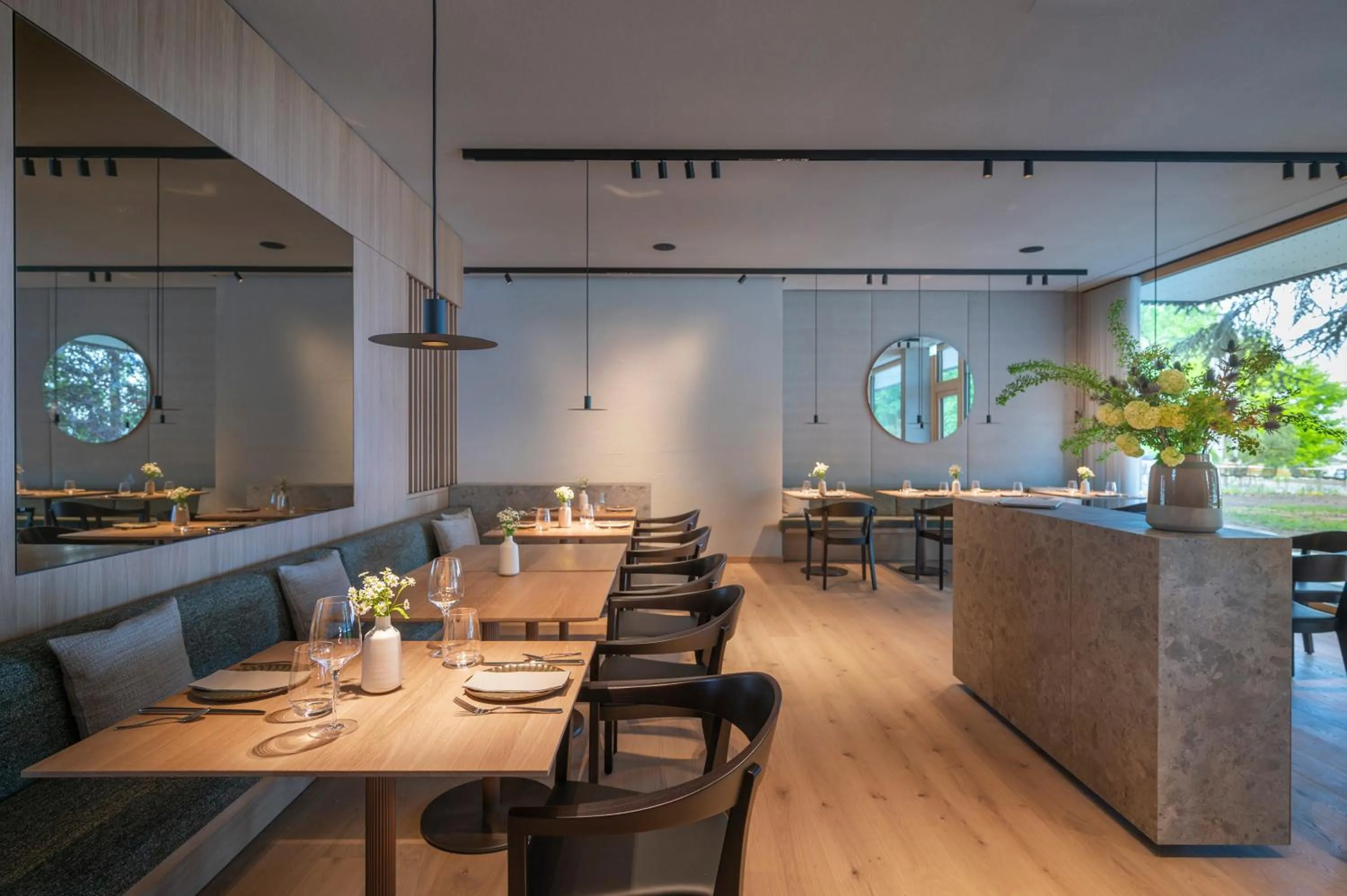 Restaurant/places to eat in Seegut Zeppelin - a member of Design Hotels