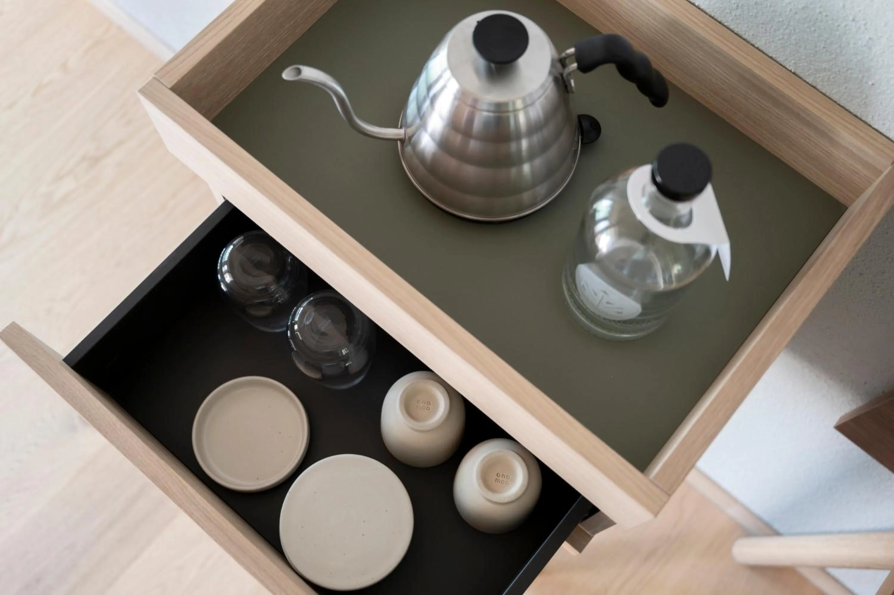 Coffee/tea facilities in Seegut Zeppelin - a member of Design Hotels