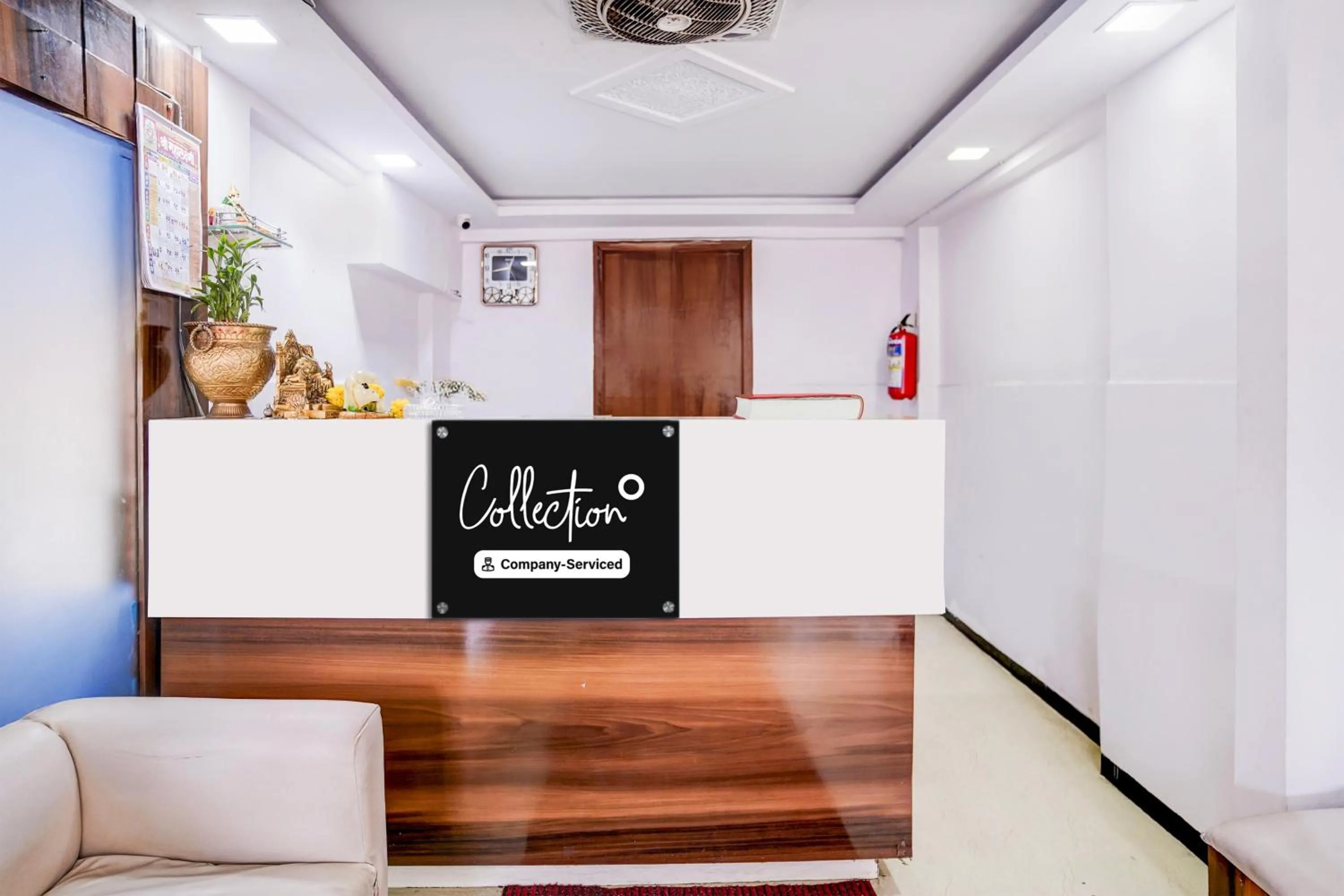 Lobby or reception in Collection O Sector 5 Sanpada Formerly Opal Comforts