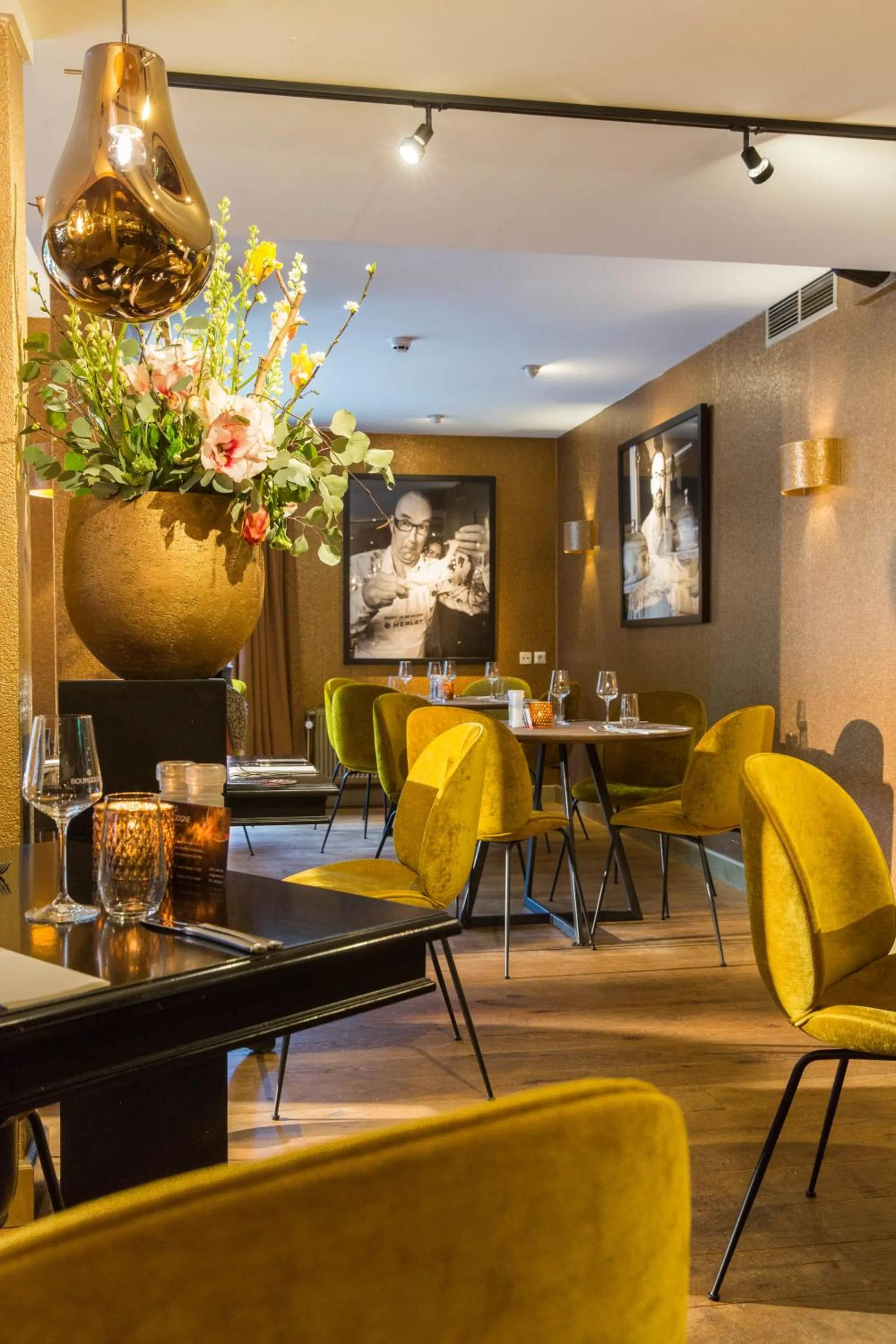Restaurant/places to eat in Restaurant Hotel Merlet