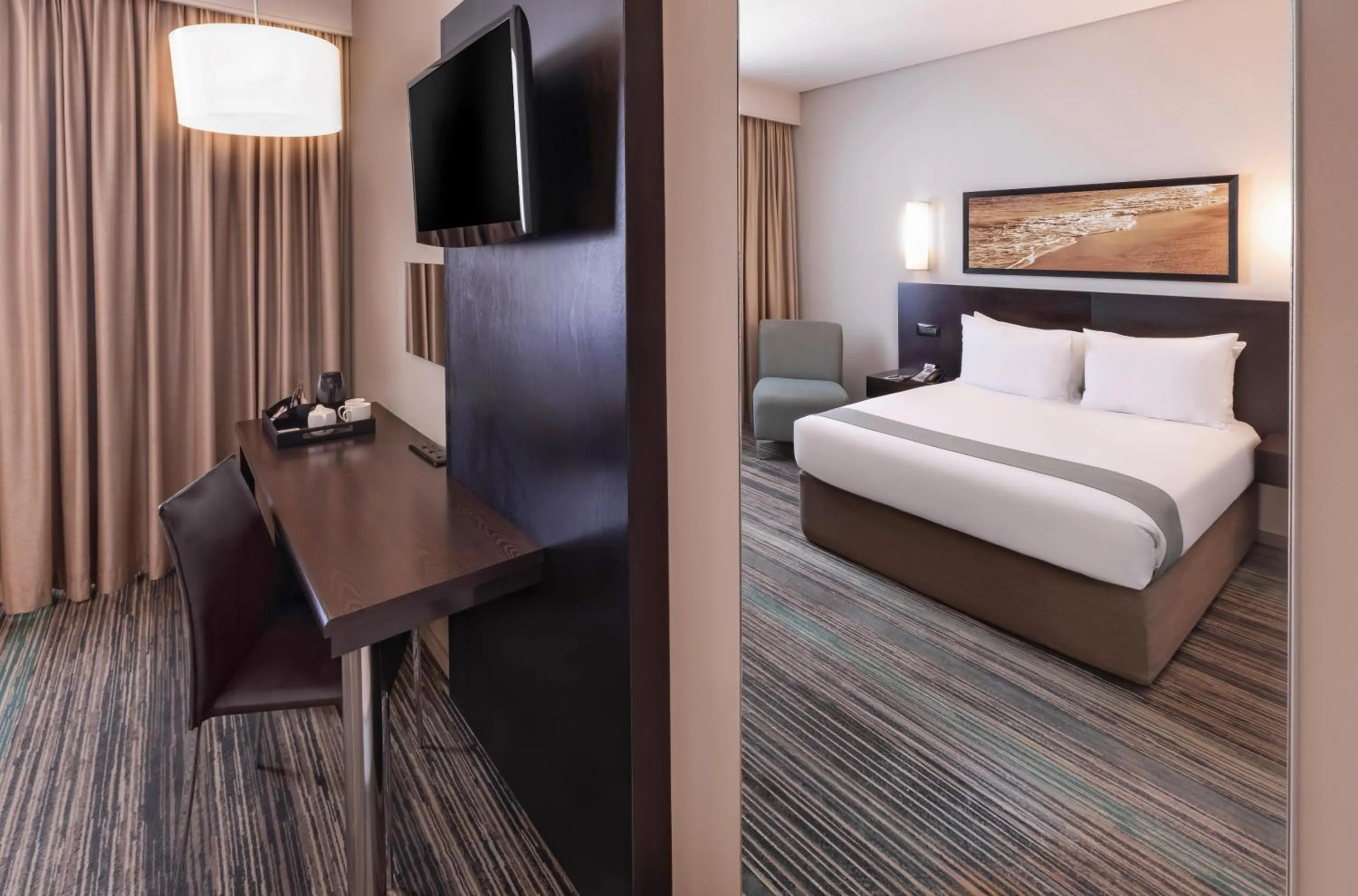 Bed in Garden Court Kings Beach