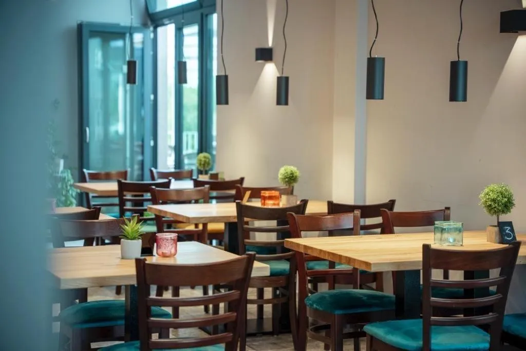 Hotel Central Vis a Vis