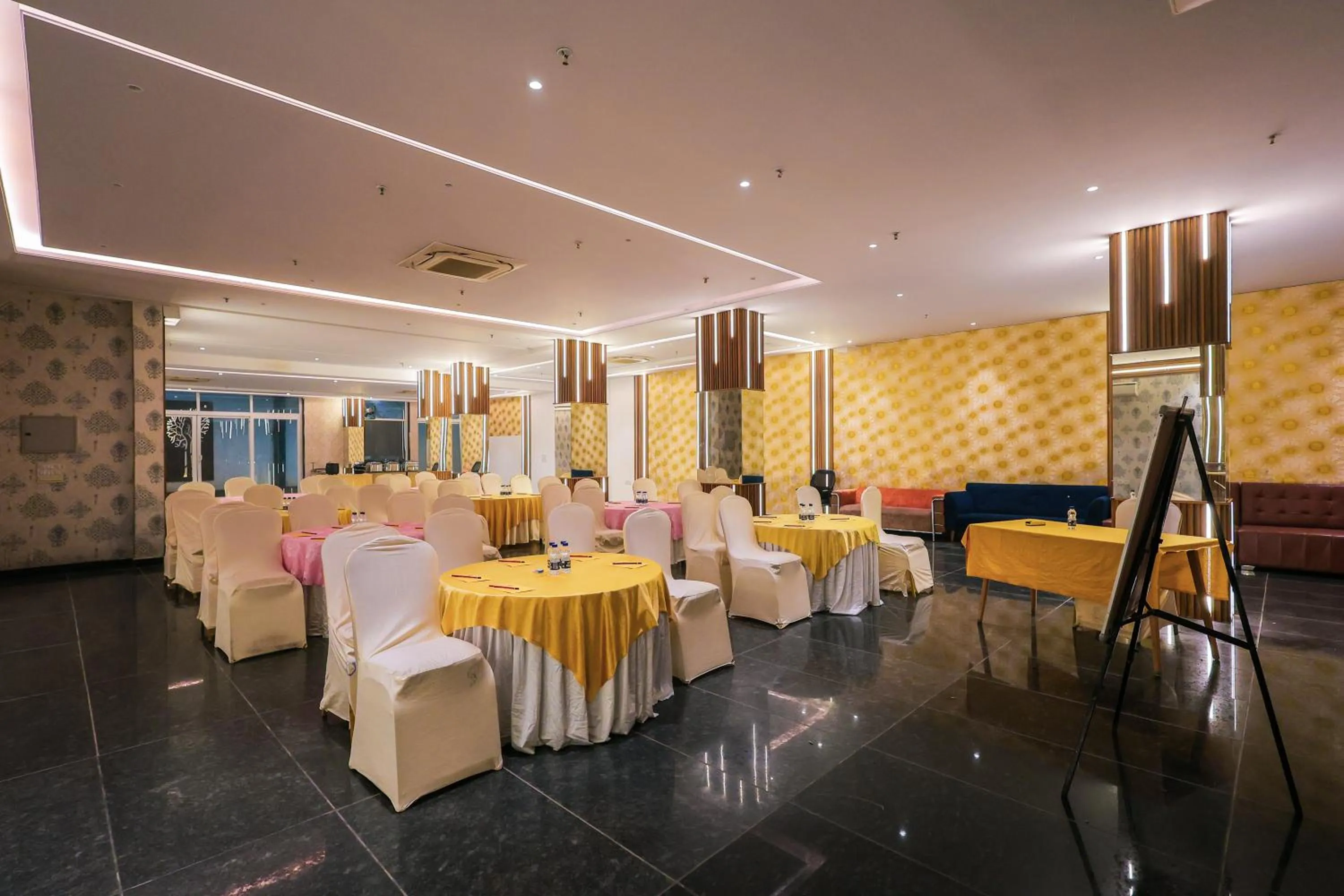 Banquet/Function facilities in Nikko Premier - Near Medanta Hospital