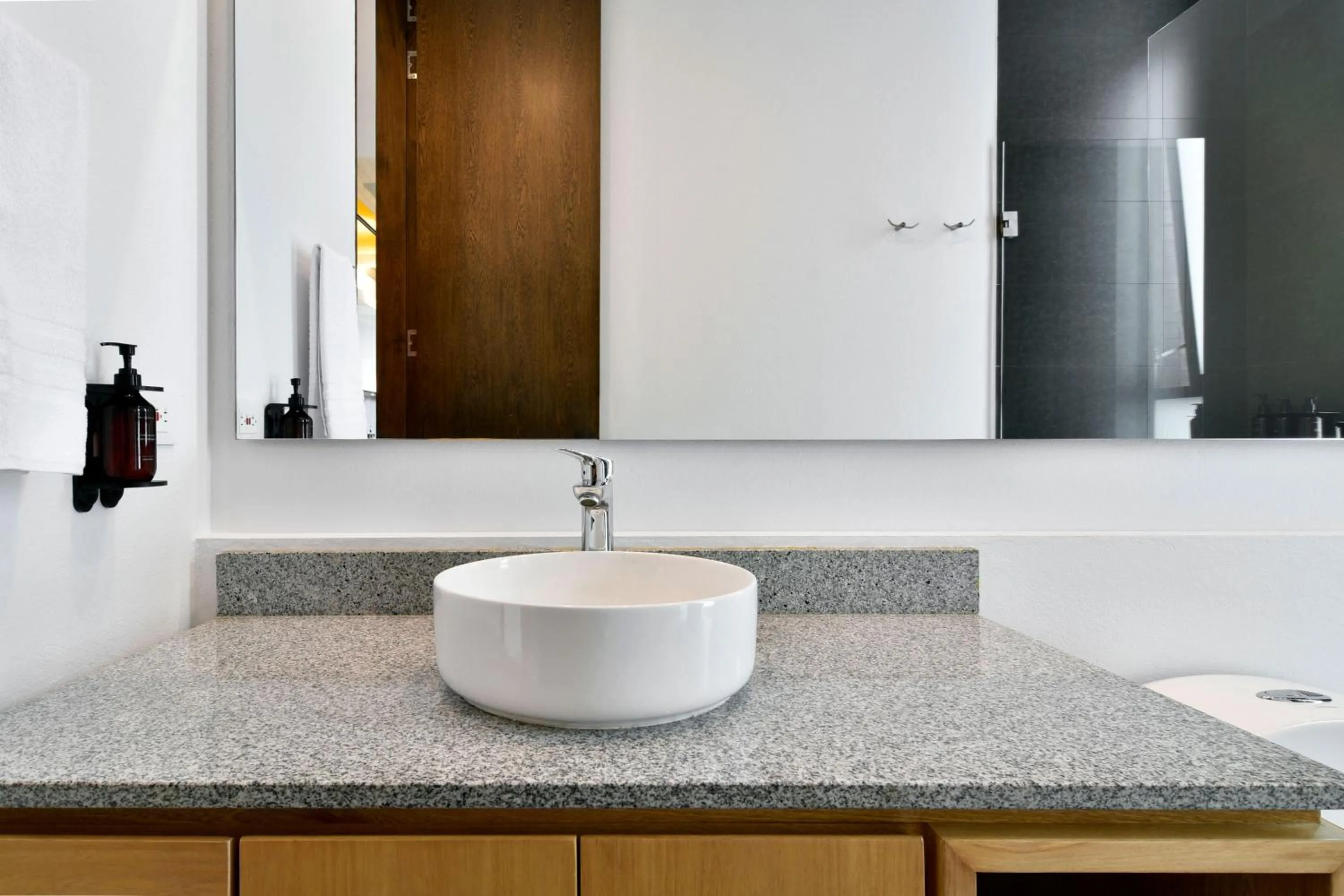 Bathroom in Canvas By Wynwood House