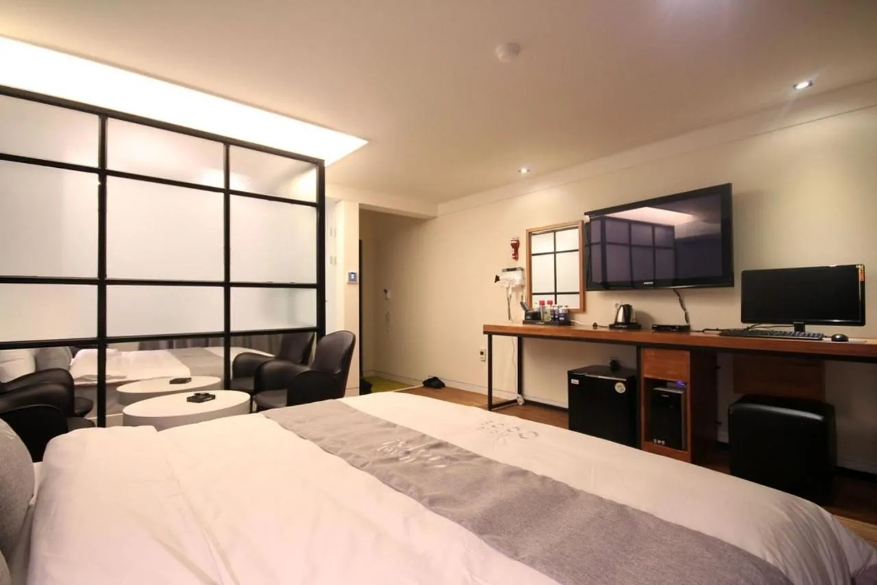 Bed in Yeonsan Oops Hotel