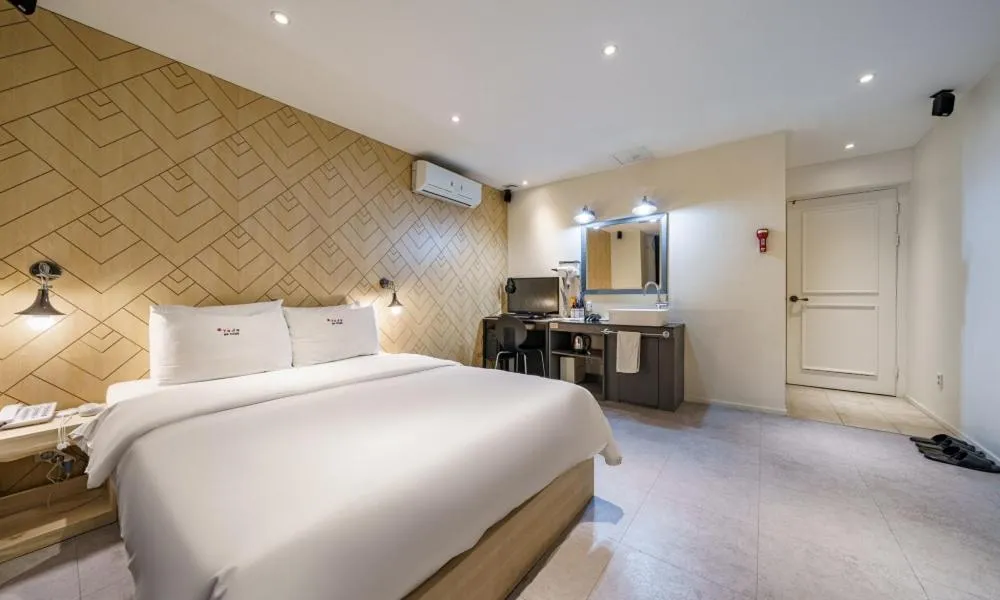 TV and multimedia, Bed in Hotel Yaja Cheongju Terminal Branch