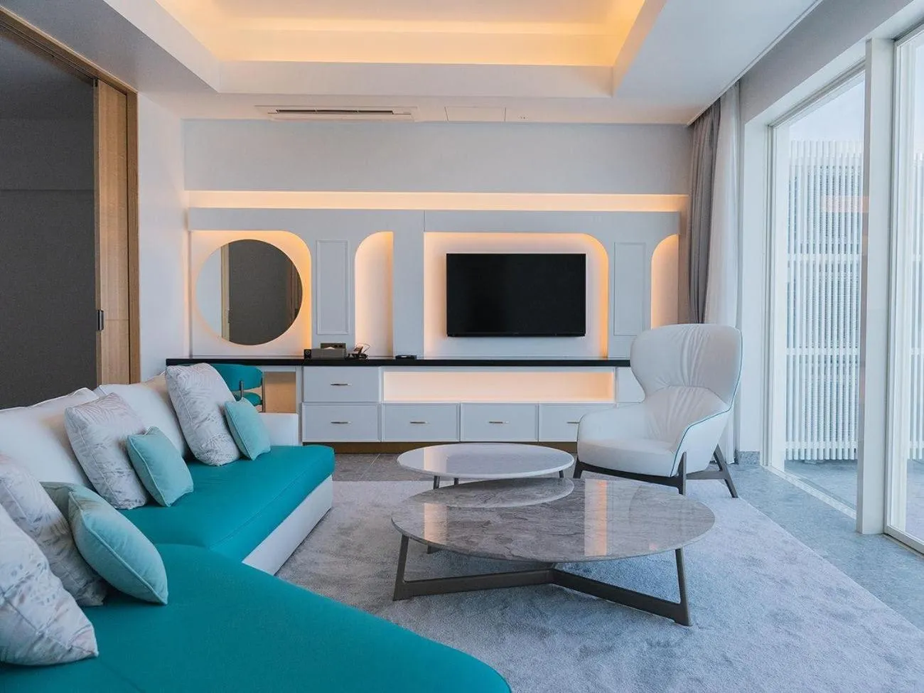 Living room in SANTORINI HOTEL&VILLAS MIYAKOJIMA