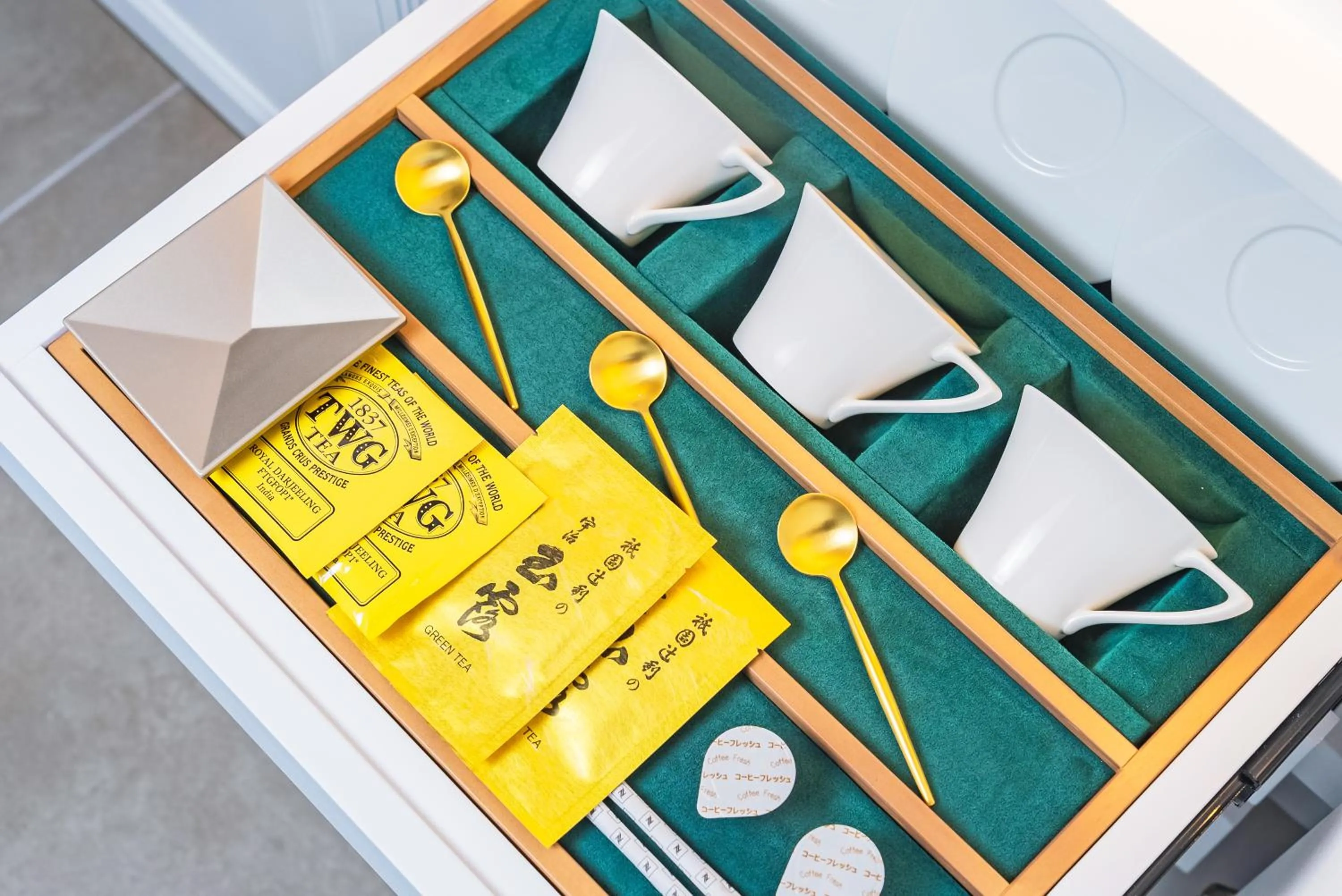 Drinks in SANTORINI HOTEL&VILLAS MIYAKOJIMA