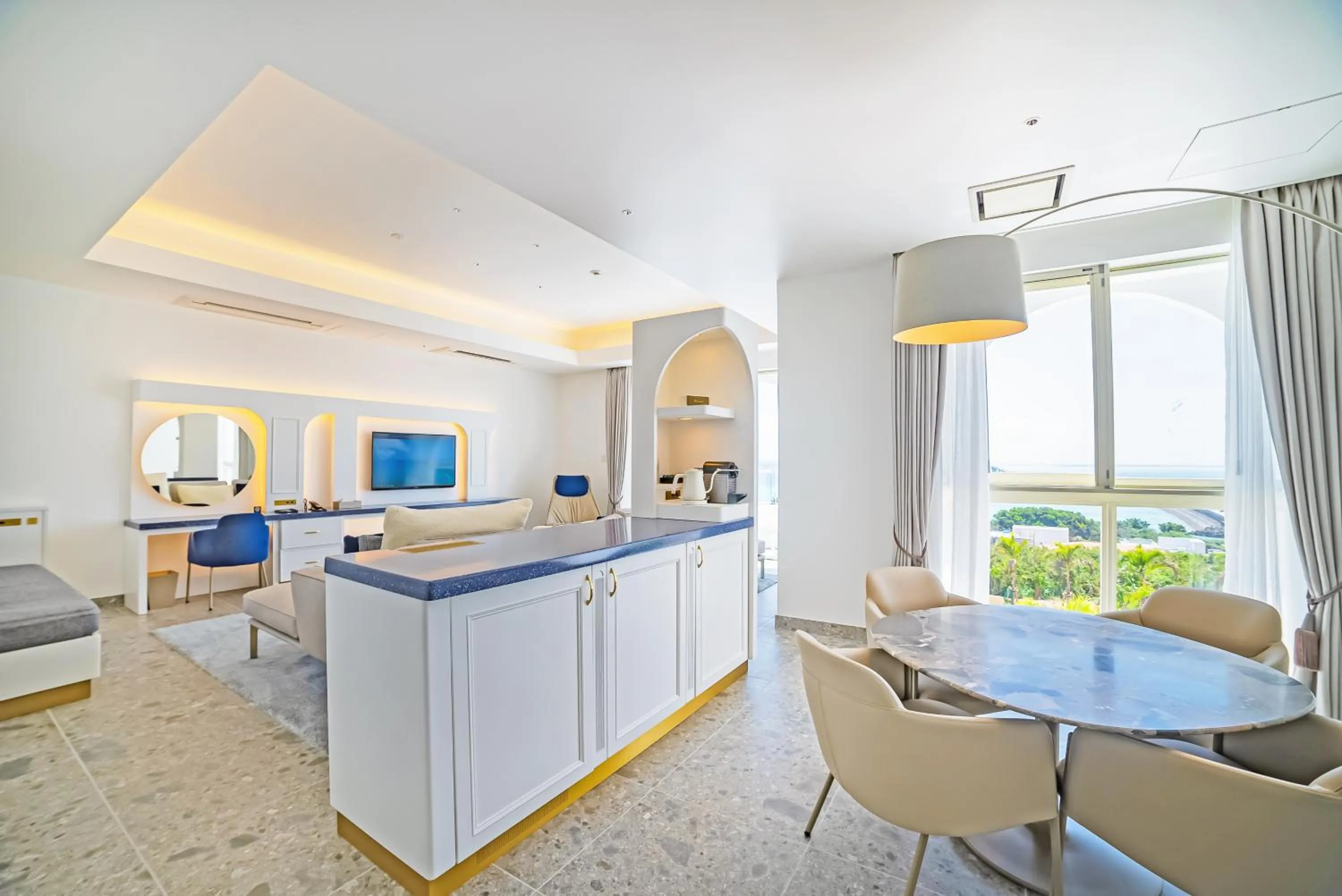 SANTORINI HOTEL&VILLAS MIYAKOJIMA