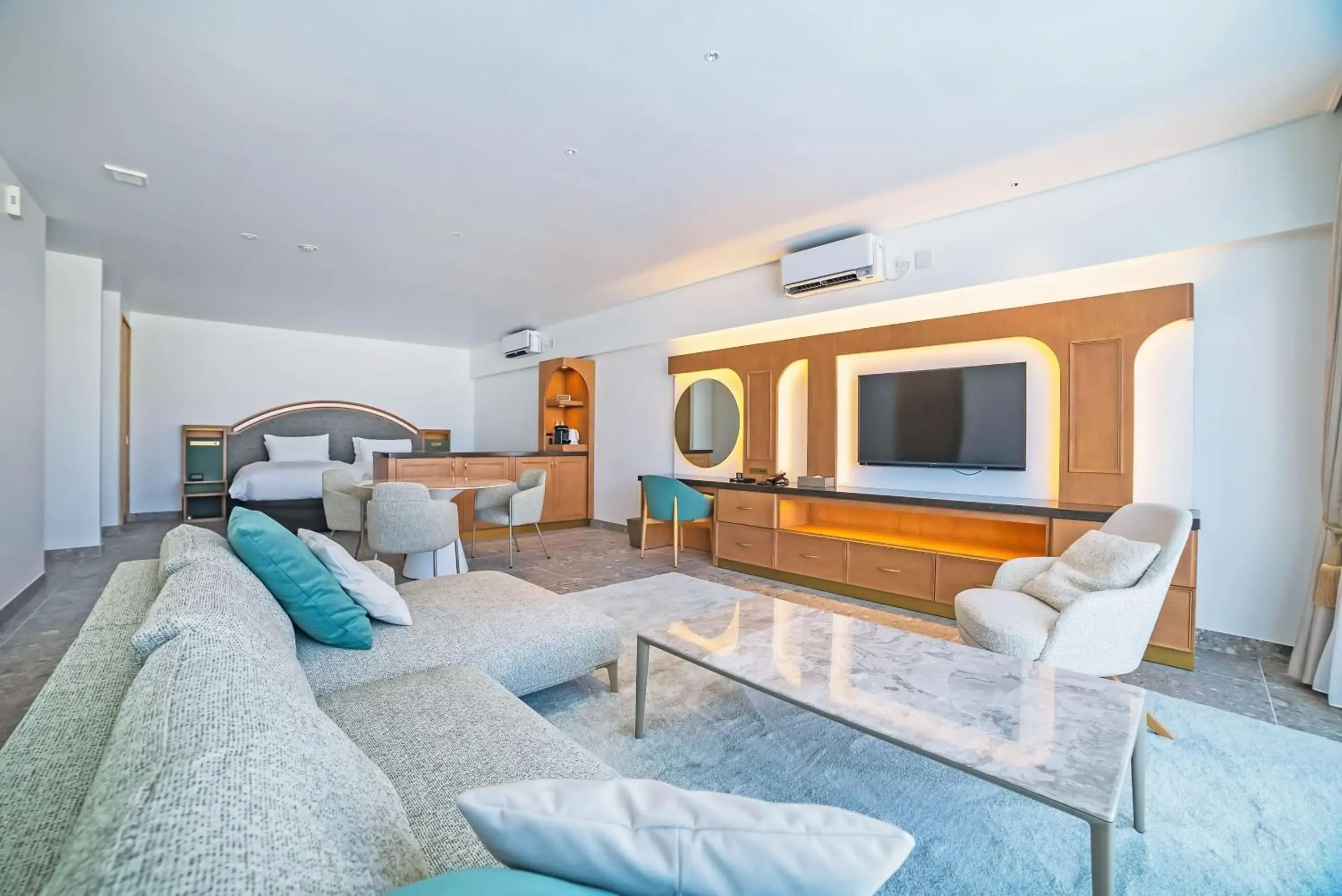 Junior Suite in SANTORINI HOTEL&VILLAS MIYAKOJIMA Junior Suite in SANTORINI HOTEL&VILLAS MIYAKOJIMA