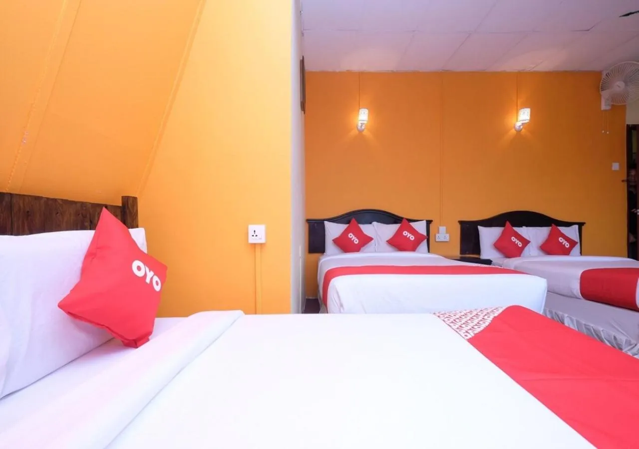 Bed in Hotel Tudor Home Inn Cameron Highlands