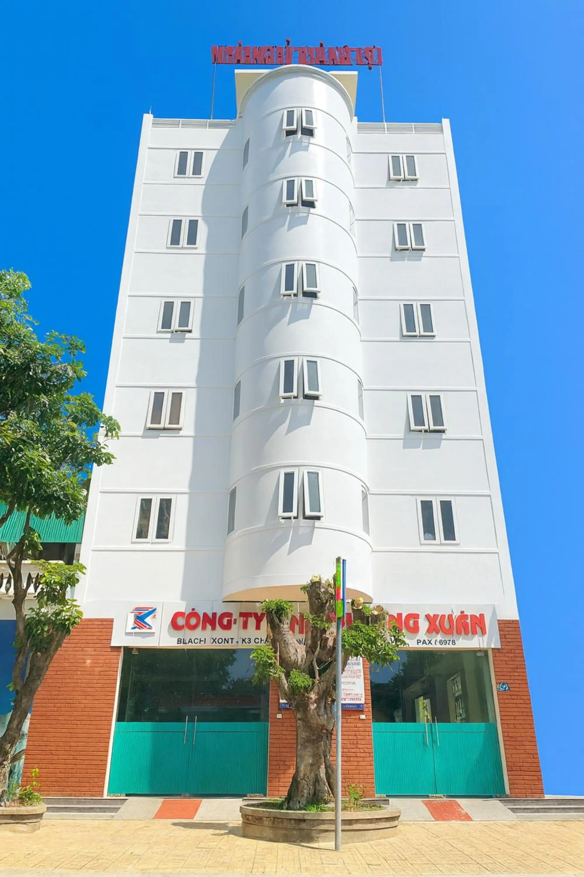 Property building in Thắng Lợi Hotel