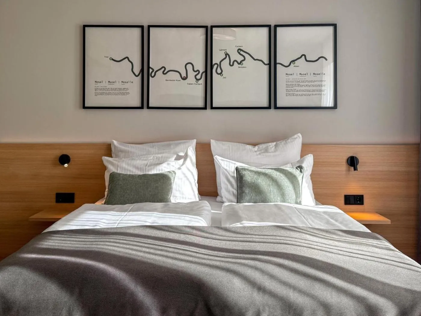 Photo of the whole room, Bed in JUFA Hotel Bernkastel-Kues